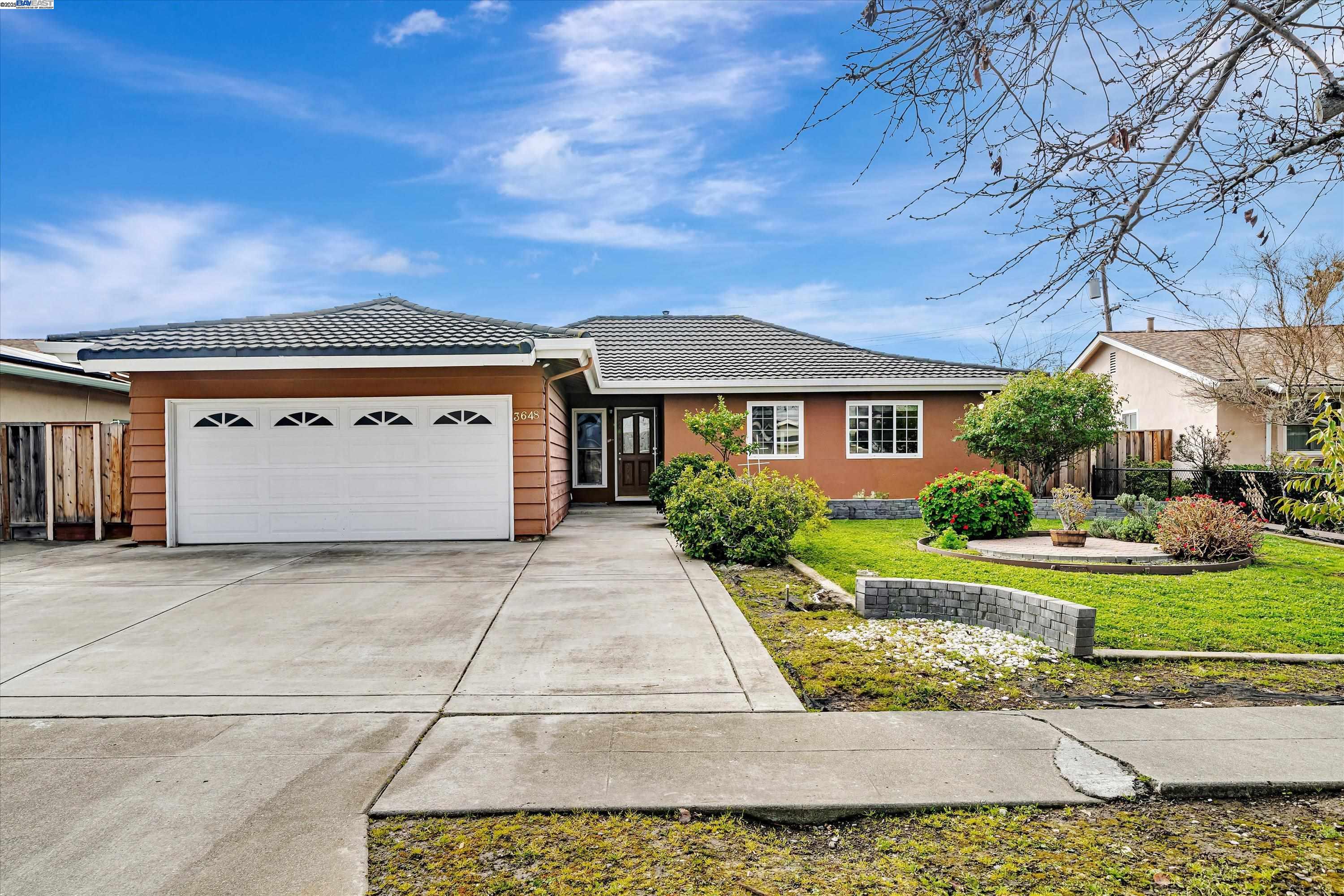 Detail Gallery Image 1 of 1 For 3648 Wilmington Rd, Fremont,  CA 94538 - 4 Beds | 2 Baths