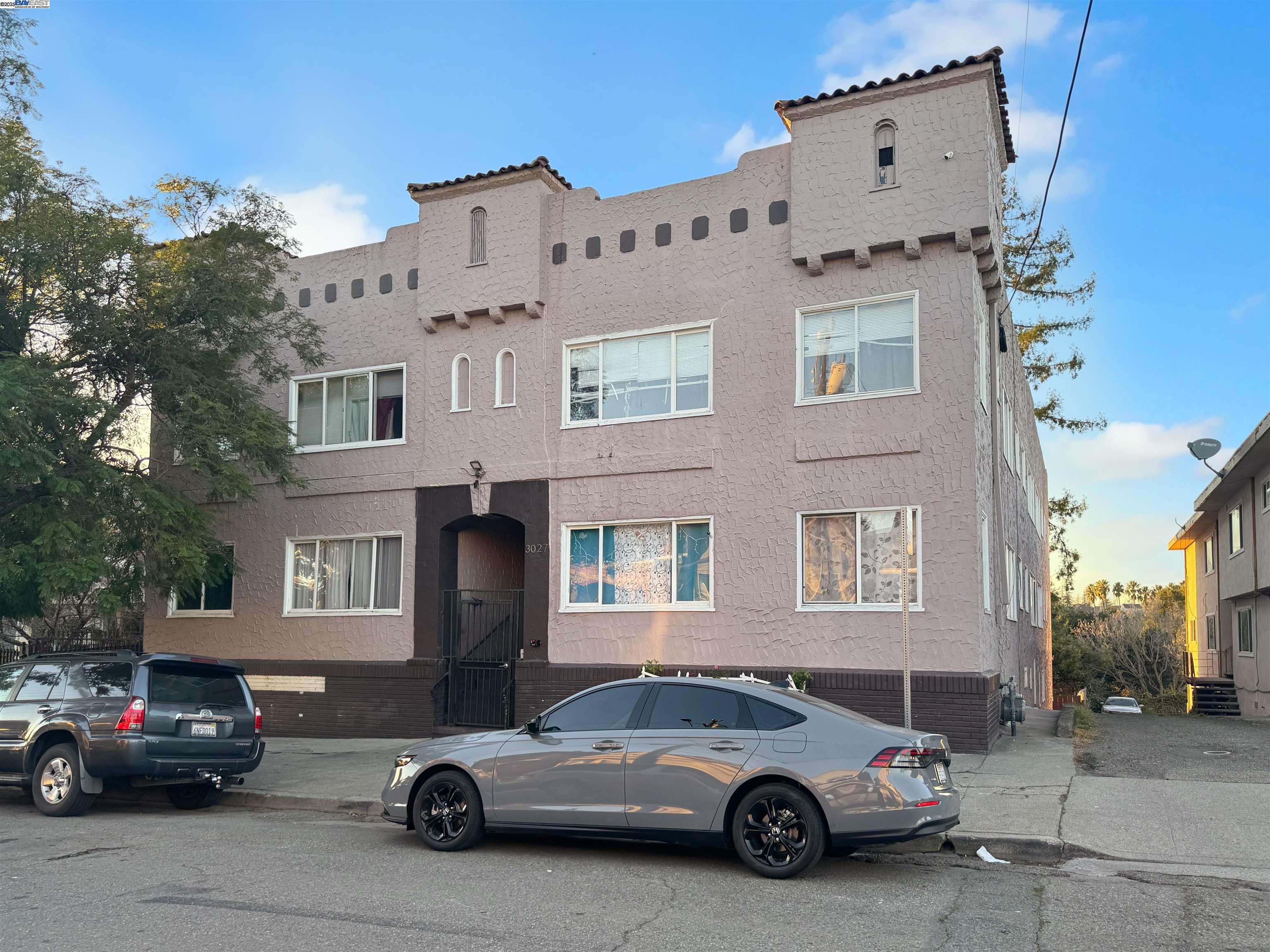Detail Gallery Image 1 of 1 For 3027 Capp St, Oakland,  CA 94602 - – Beds | – Baths