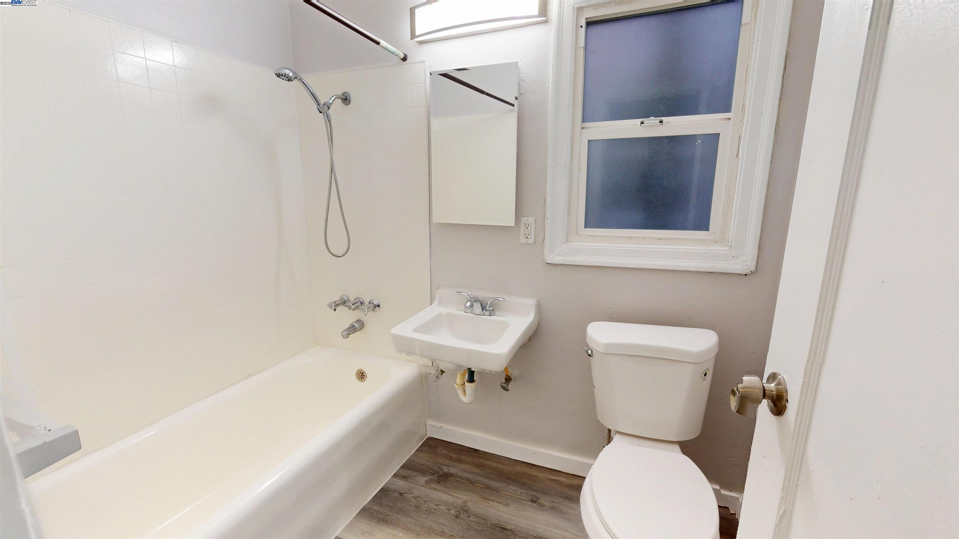 Photo #4: 41086259 Listing 