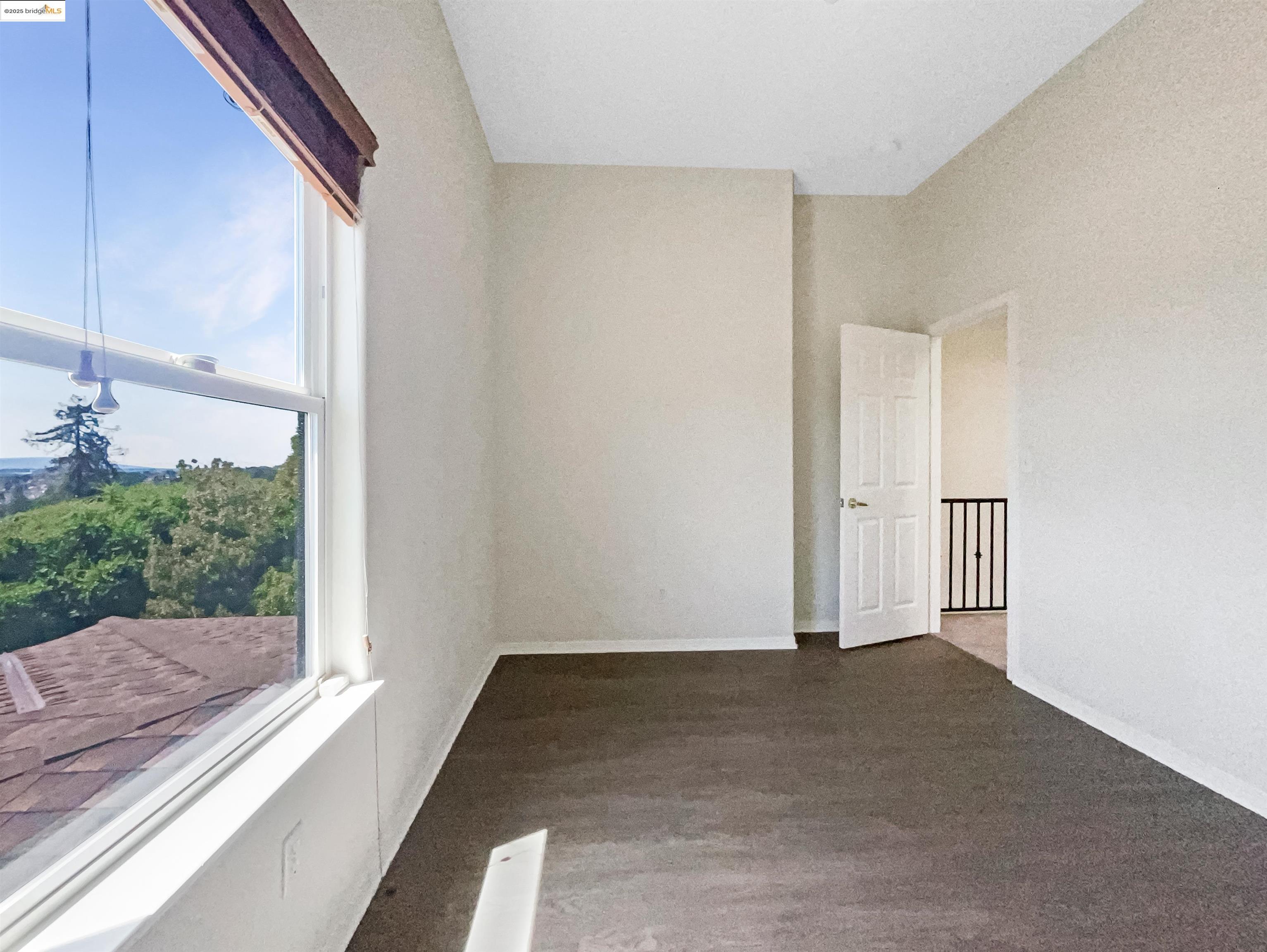 Detail Gallery Image 41 of 59 For 6336 Buena Ventura Ave, Oakland,  CA 94605 - 4 Beds | 2/1 Baths