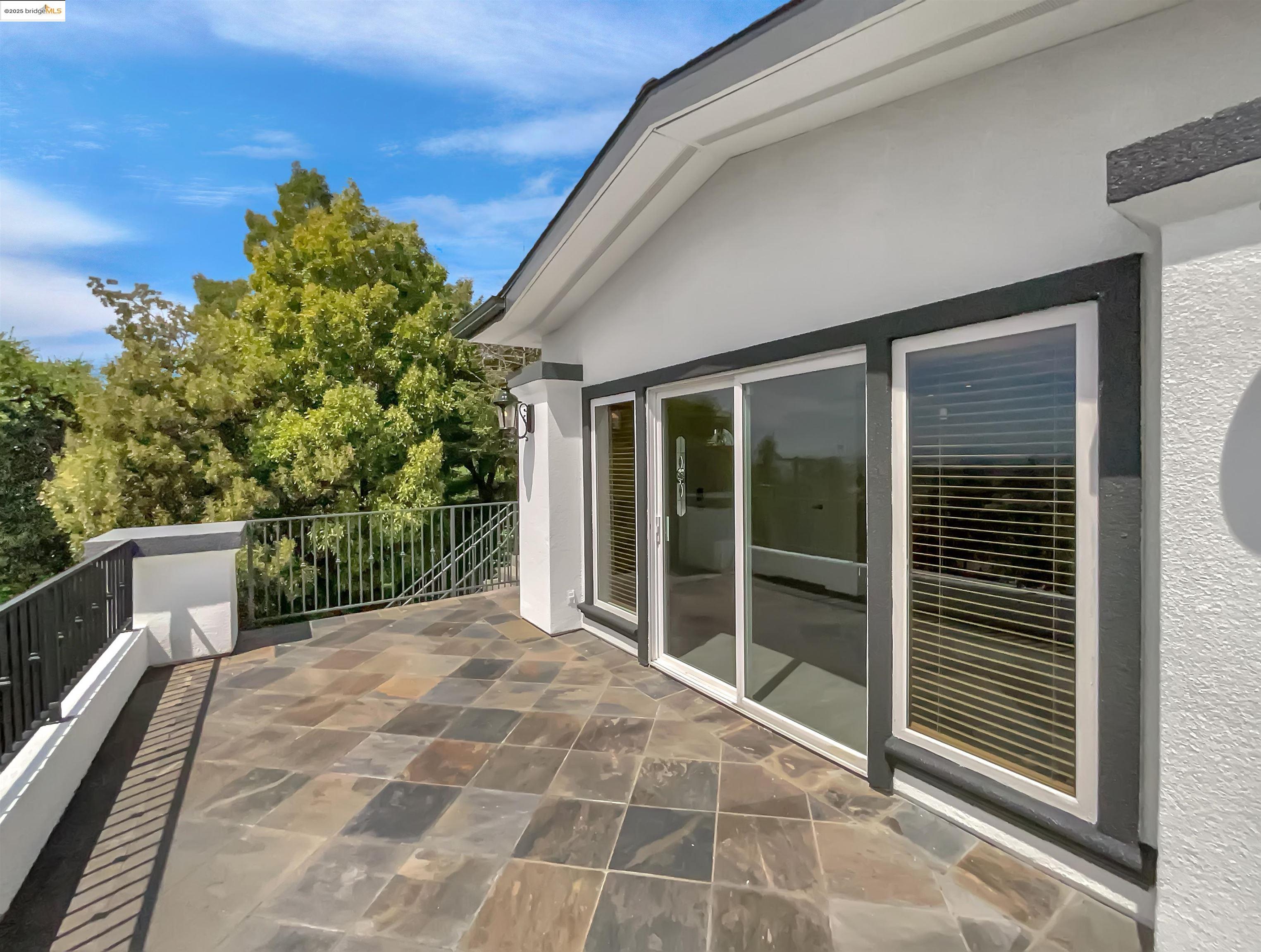 Detail Gallery Image 53 of 59 For 6336 Buena Ventura Ave, Oakland,  CA 94605 - 4 Beds | 2/1 Baths