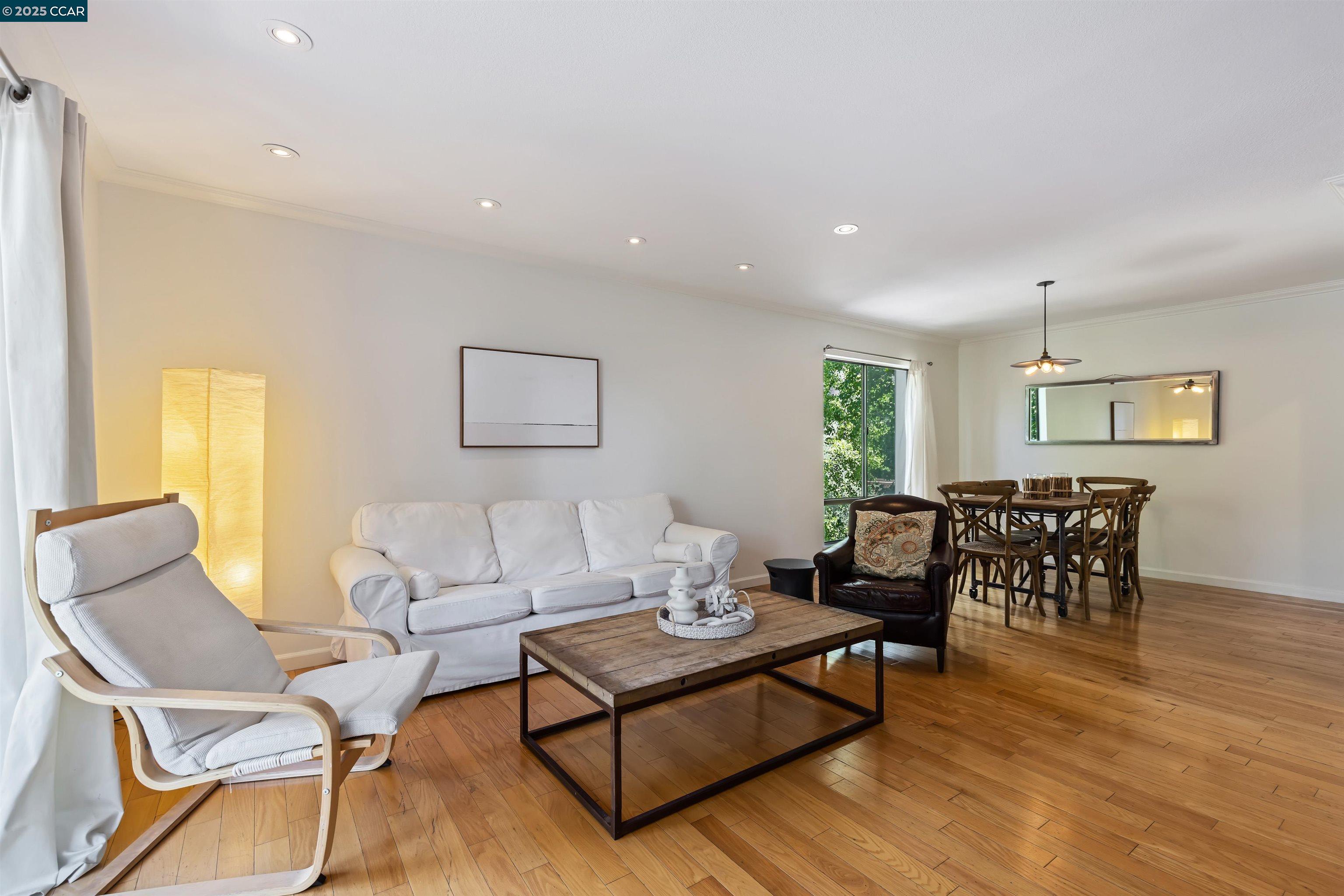 Detail Gallery Image 1 of 1 For 340 N Civic Dr #309,  Walnut Creek,  CA 94596 - 2 Beds | 2 Baths