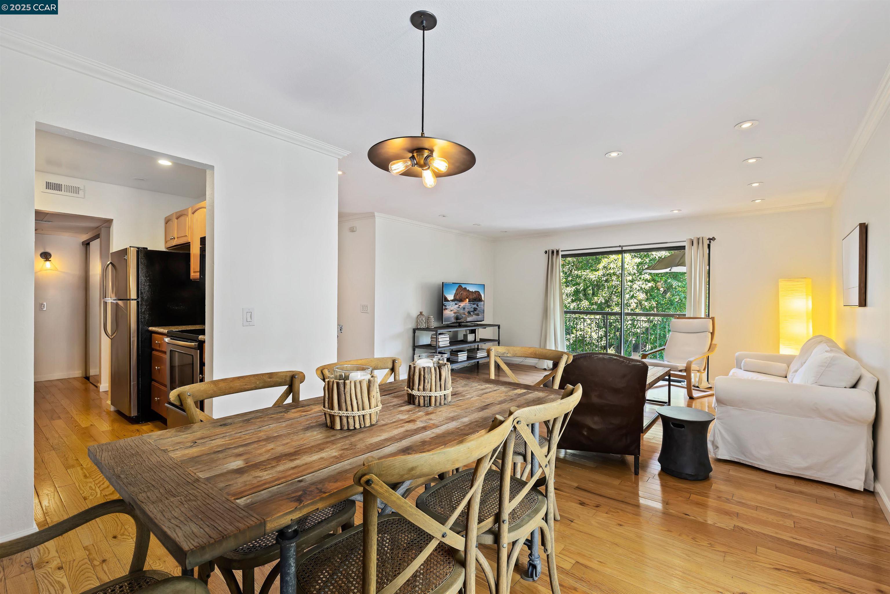 Photo #5: 41086283 Listing: Photo #5