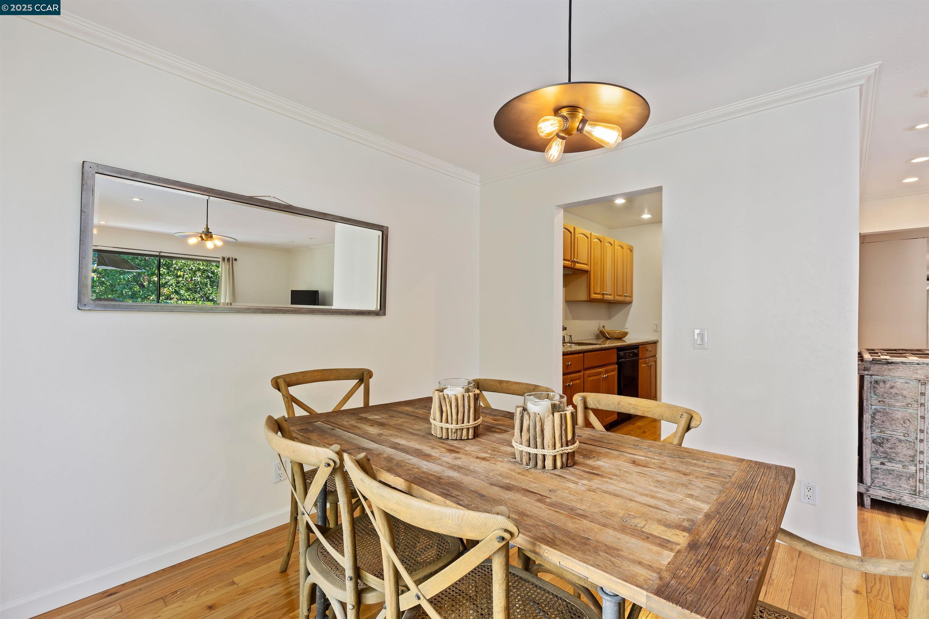 Photo #6: 41086283 Listing: Photo #6
