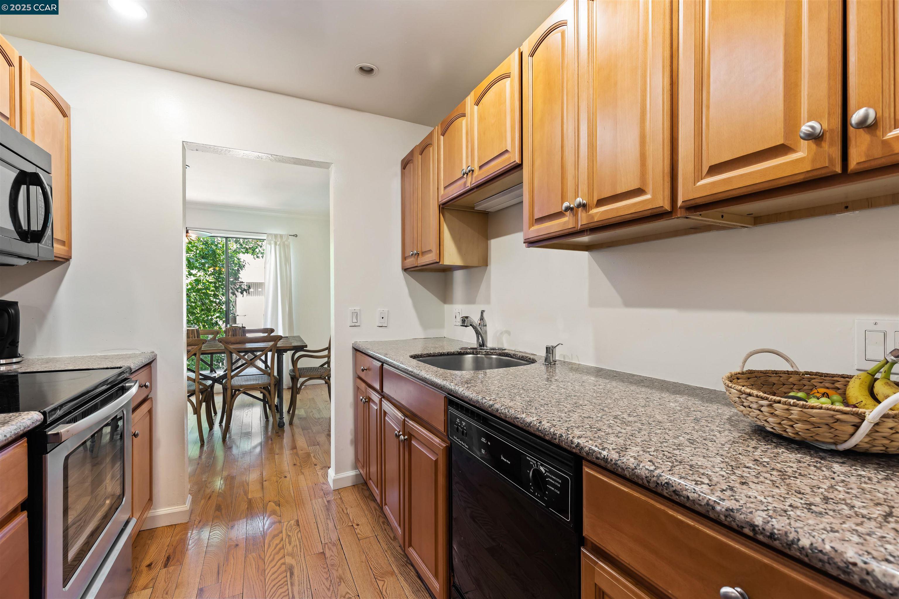 Photo #7: 41086283 Listing: Photo #7