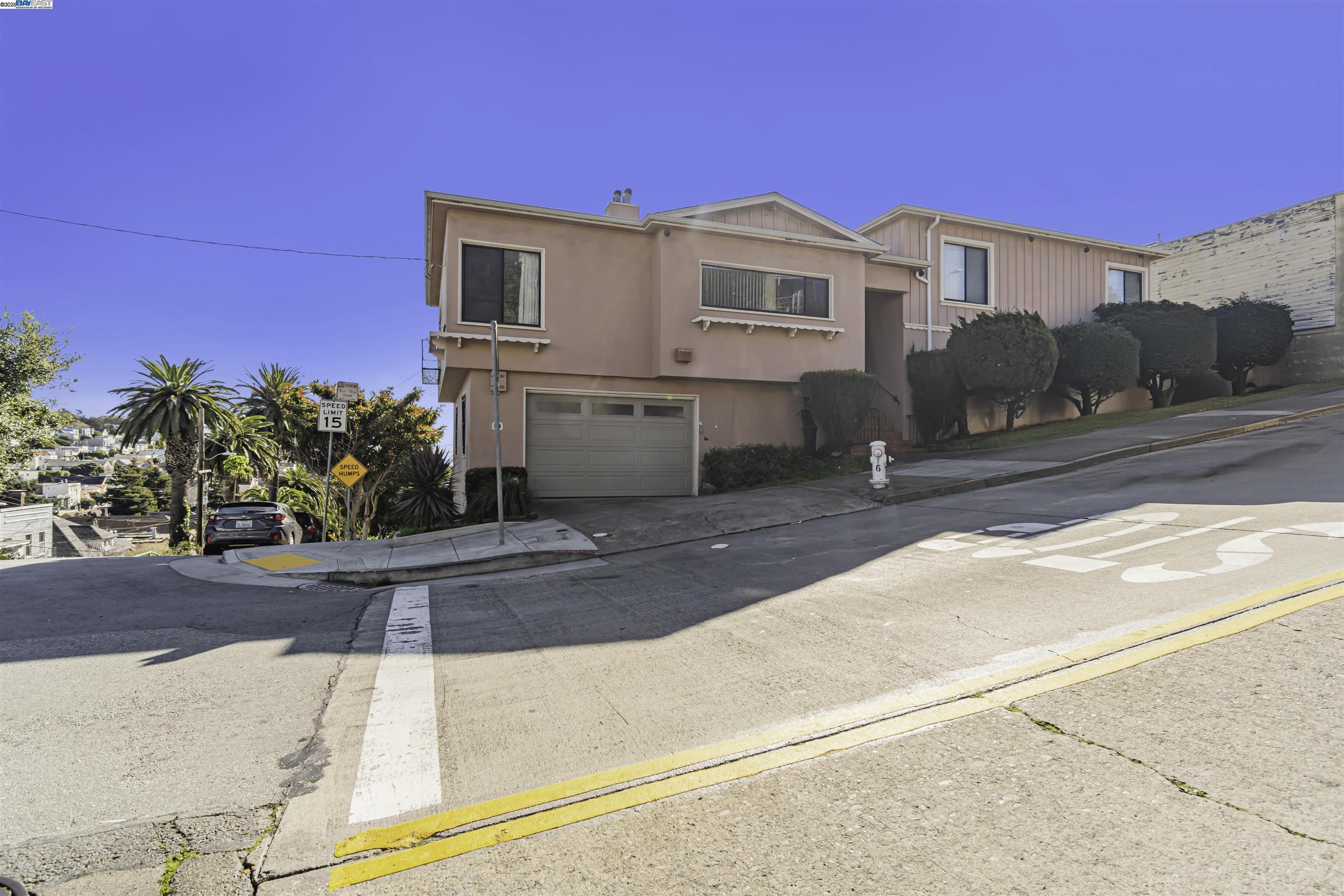 Thumbnail for 1601 Newhall St, San Francisco, CA 94124