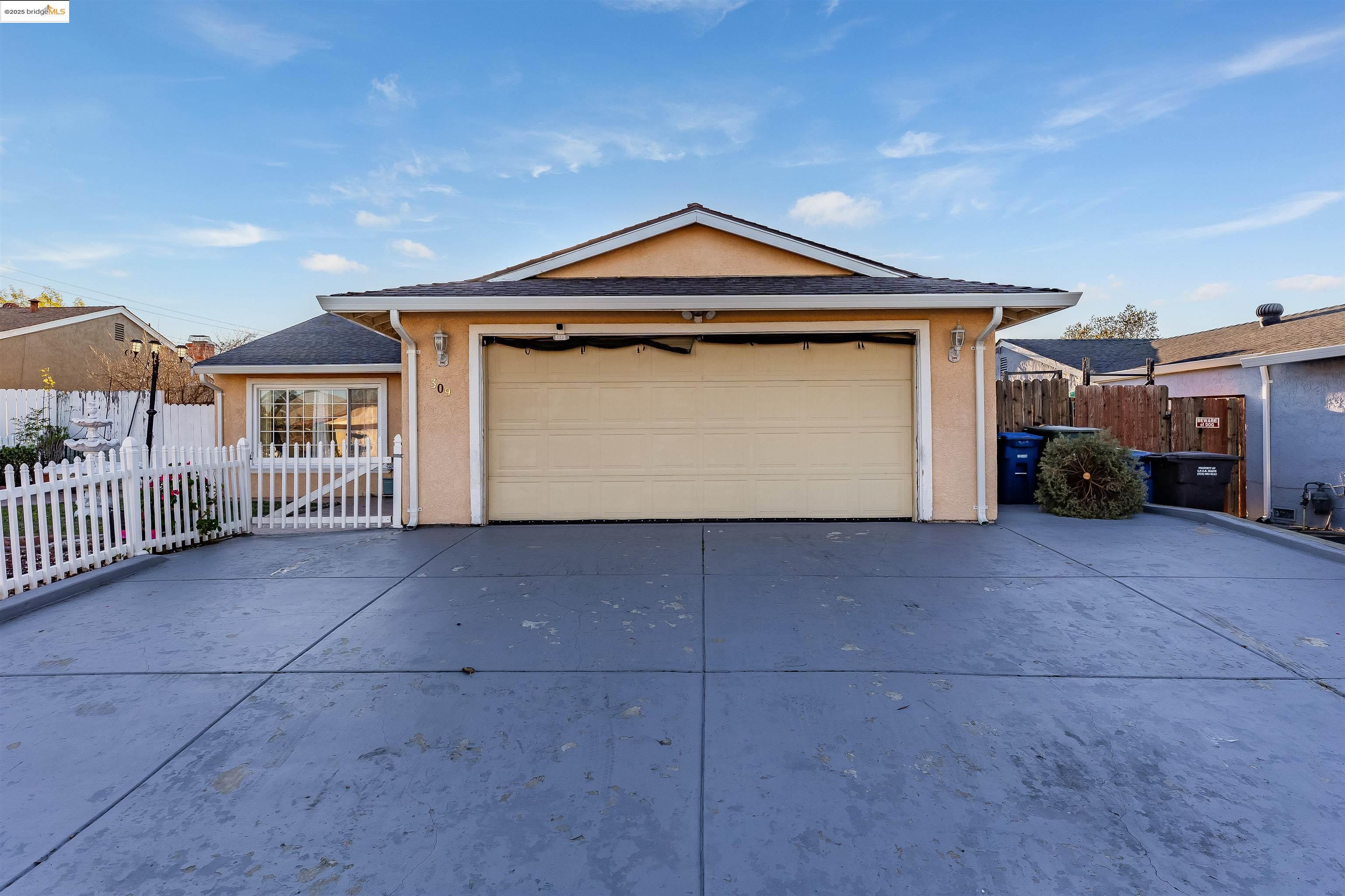 Detail Gallery Image 1 of 1 For 309 Baltic Sea Ct, Pittsburg,  CA 94565 - 4 Beds | 2 Baths