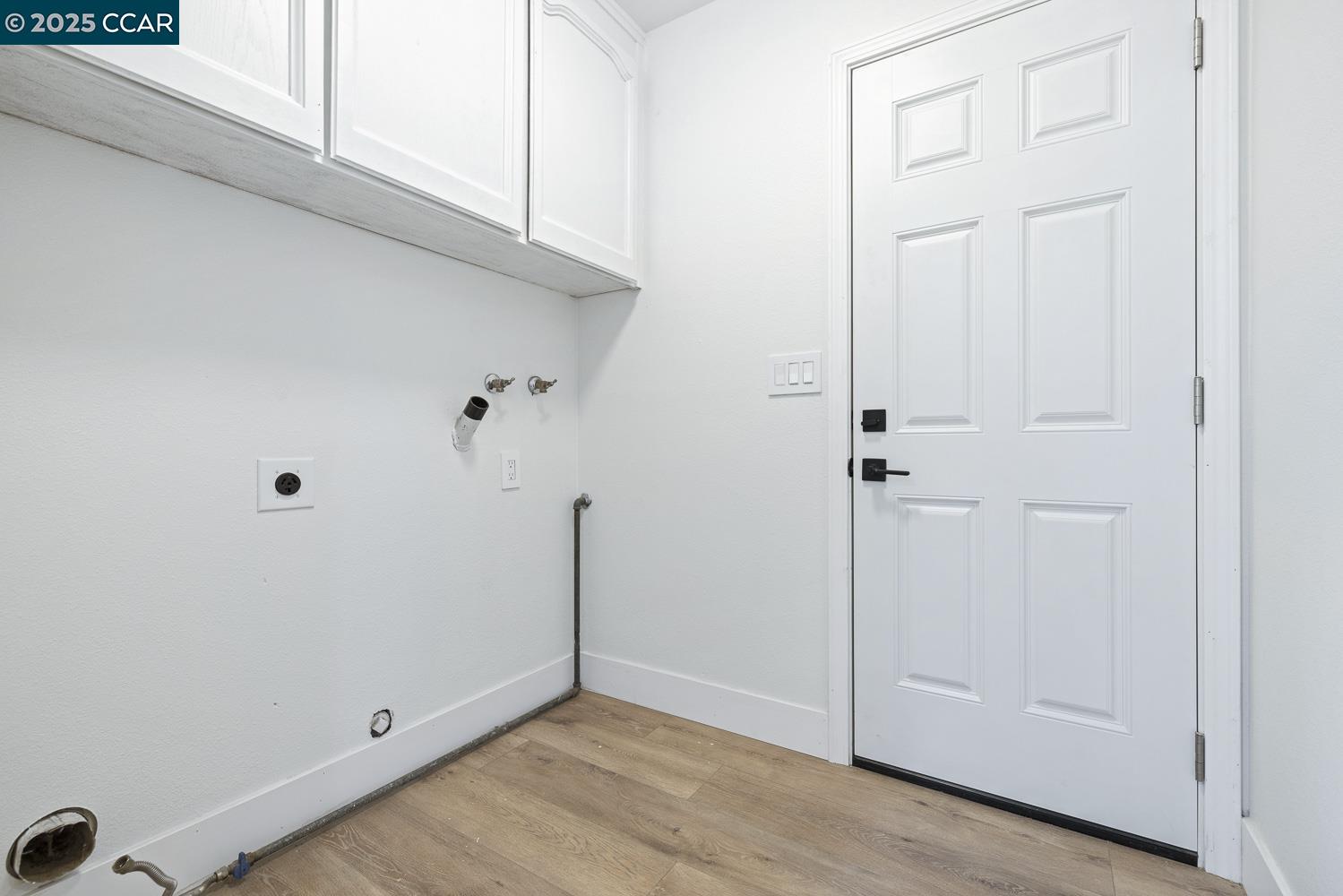 Detail Gallery Image 20 of 38 For 5017 W Locust Ave, Fresno,  CA 93722 - 3 Beds | 2 Baths