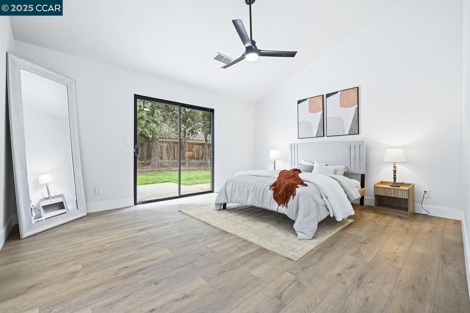 Detail Gallery Image 22 of 38 For 5017 W Locust Ave, Fresno,  CA 93722 - 3 Beds | 2 Baths