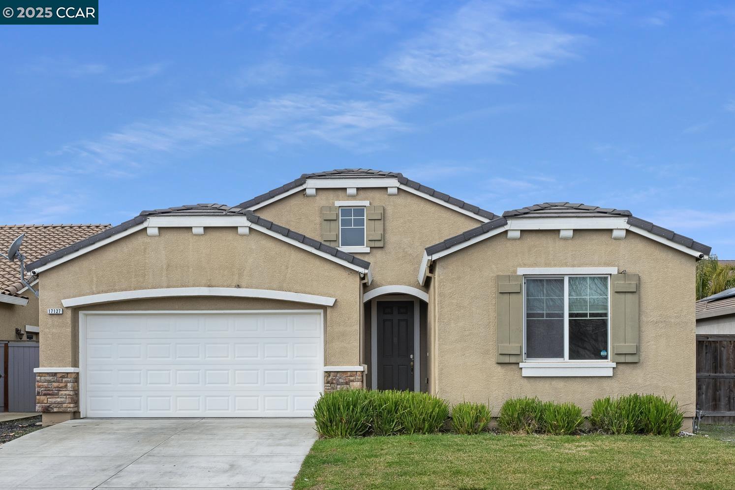 Detail Gallery Image 1 of 1 For 17127 Rail Way, Lathrop,  CA 95330 - 3 Beds | 2 Baths