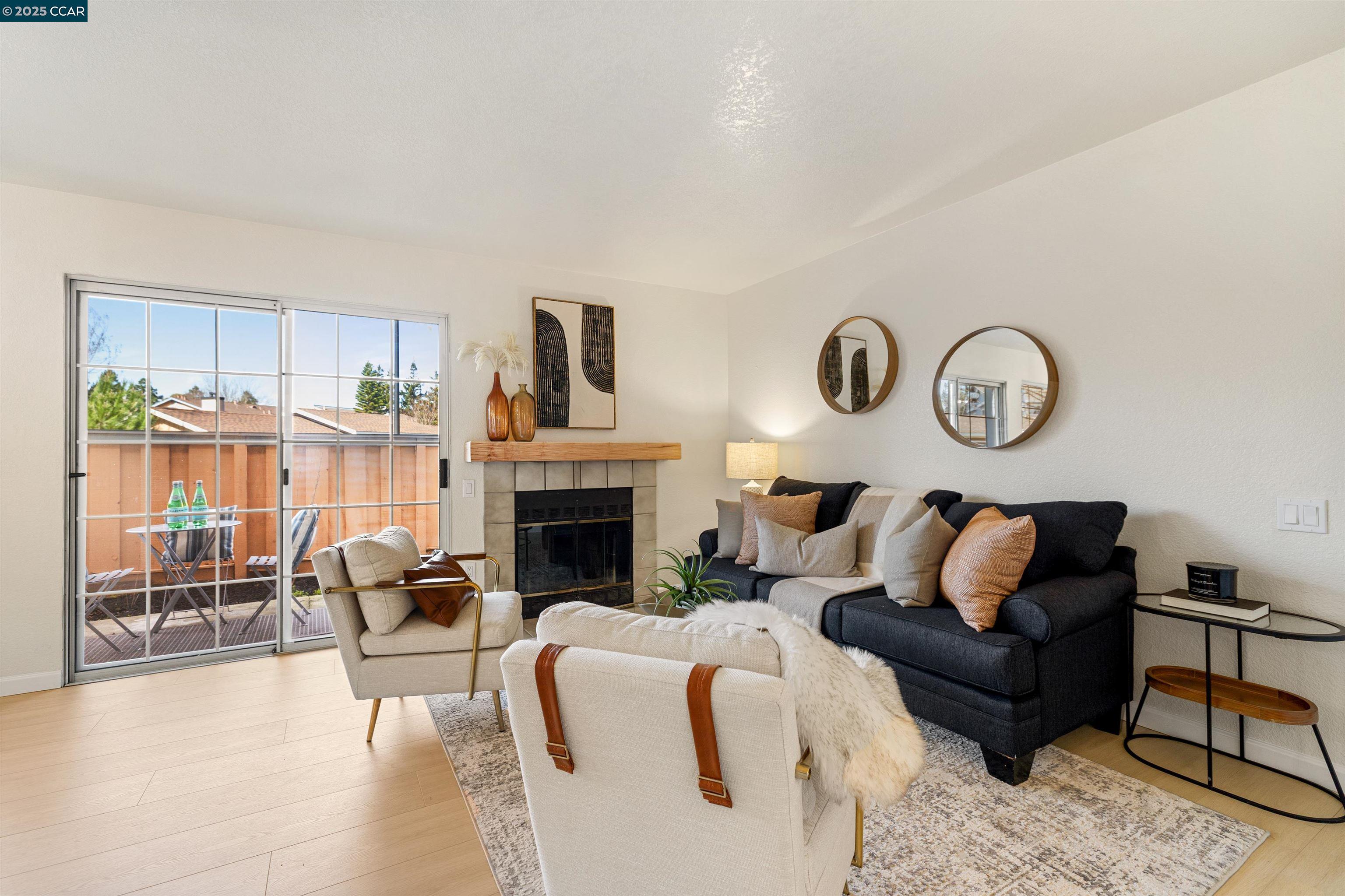 Photo #5: 41086322 Listing 