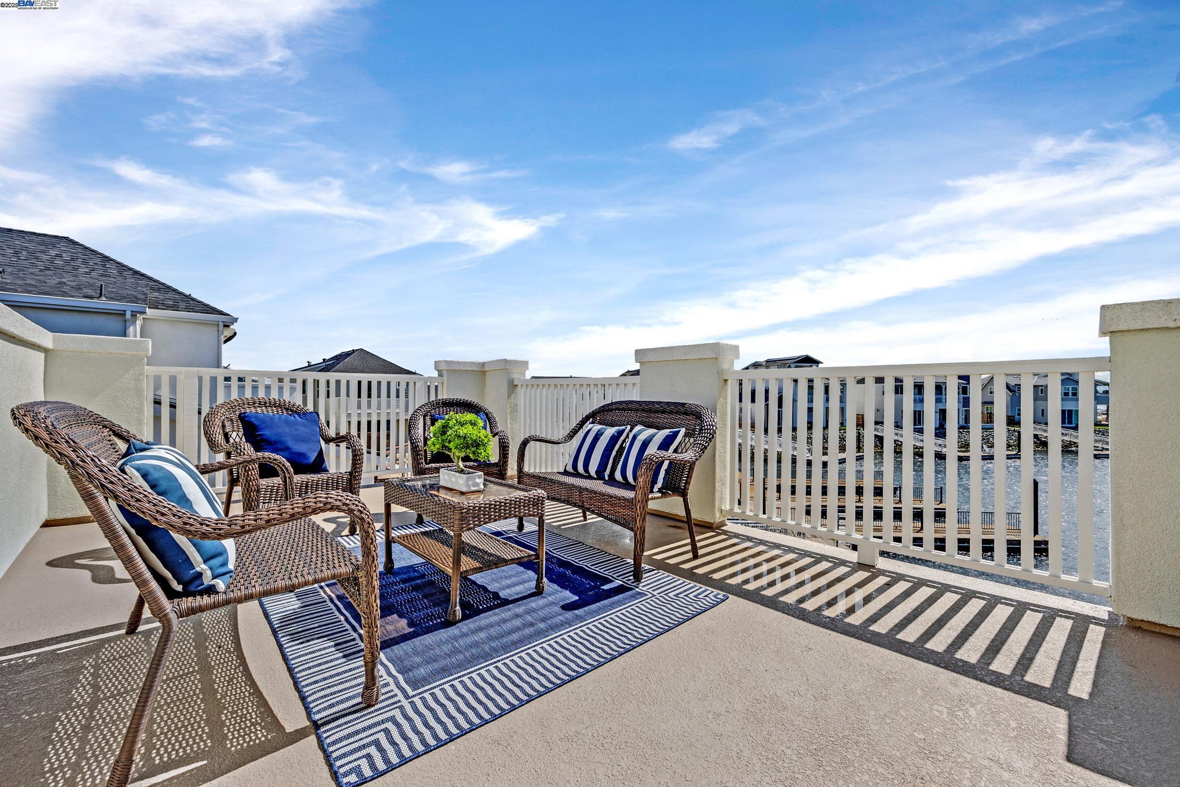 Detail Gallery Image 13 of 34 For 3077 Delta Coves Dr, Bethel Island,  CA 94511 - 4 Beds | 3 Baths