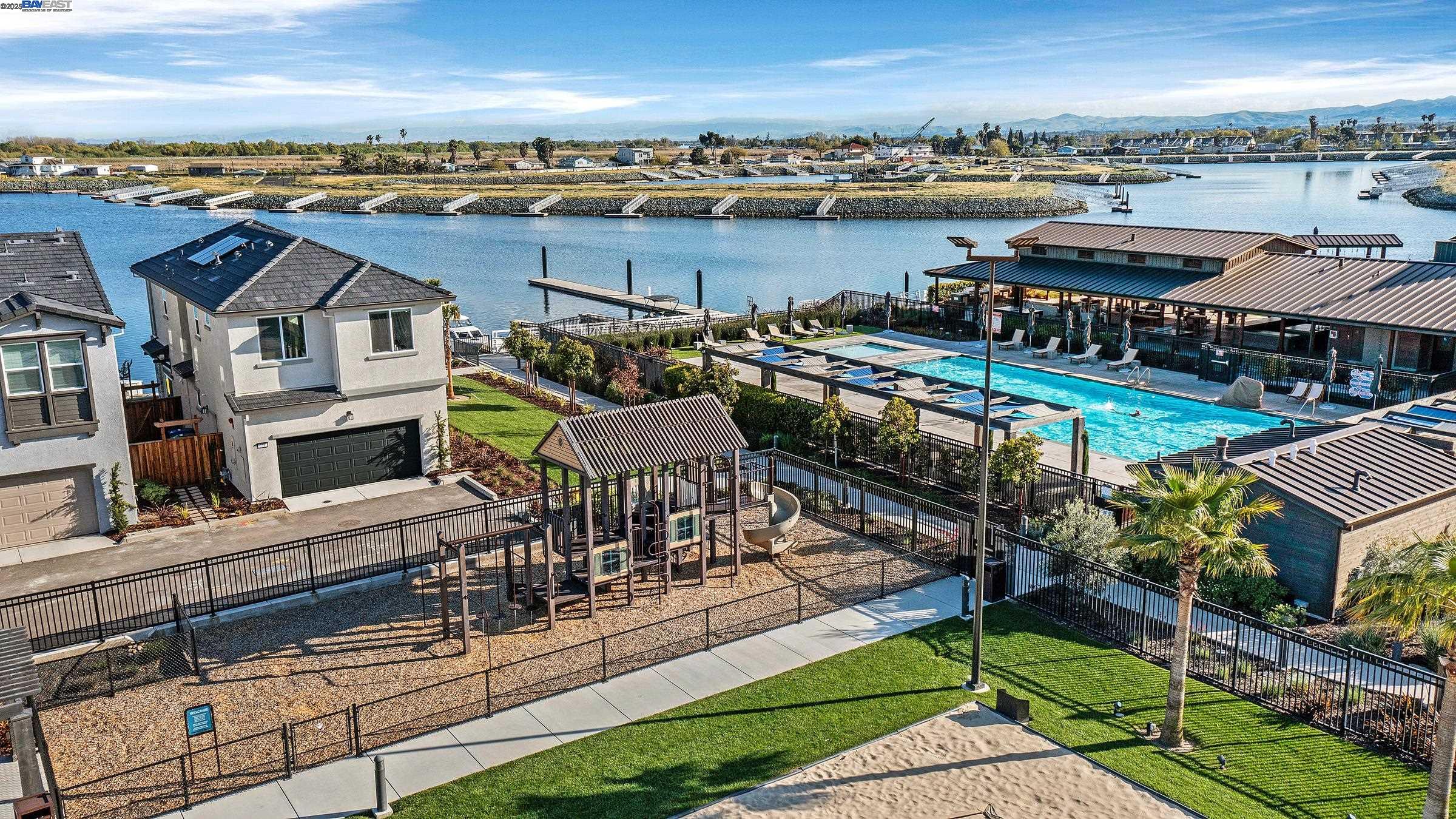 Detail Gallery Image 30 of 34 For 3077 Delta Coves Dr, Bethel Island,  CA 94511 - 4 Beds | 3 Baths