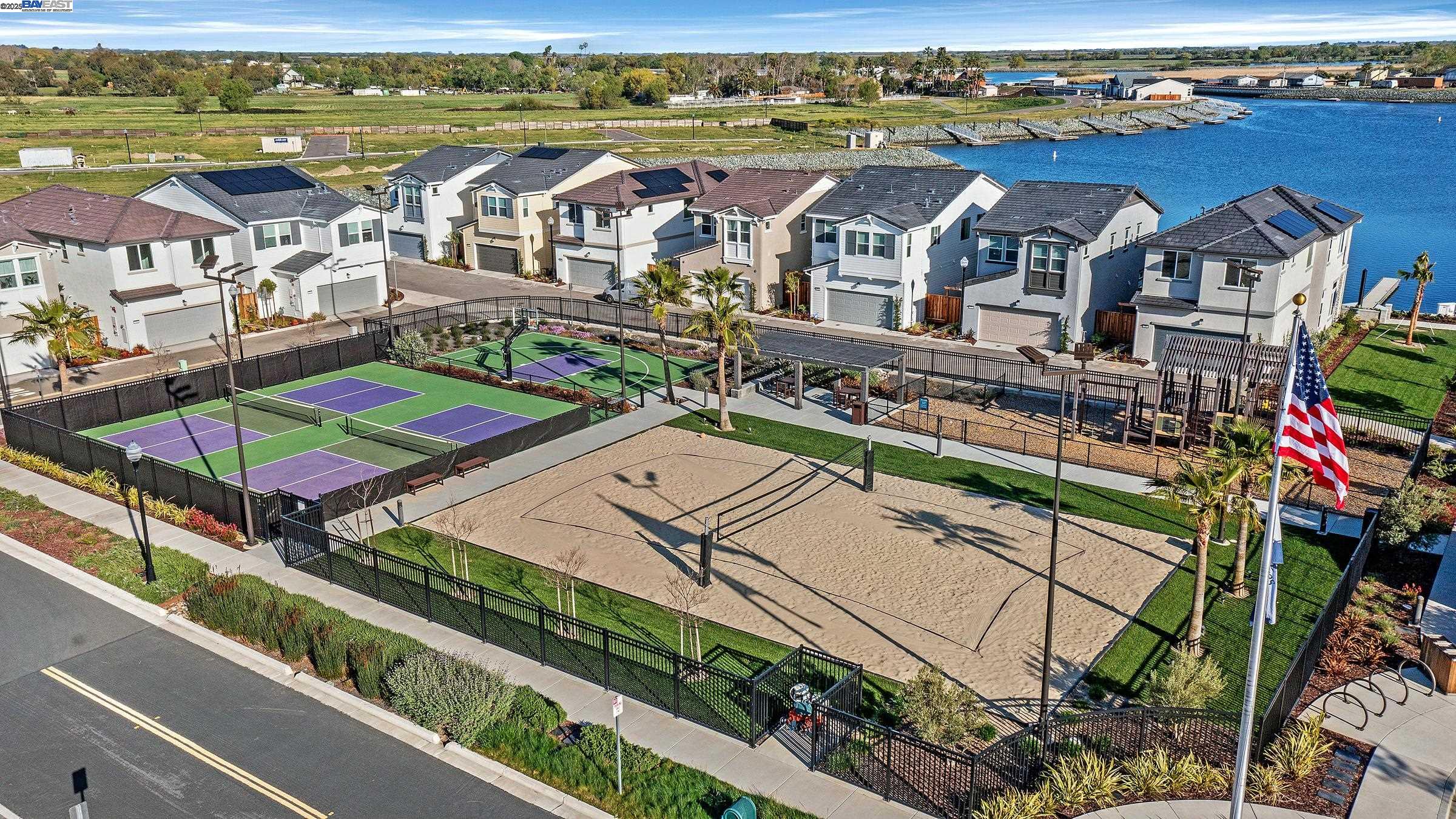 Detail Gallery Image 31 of 34 For 3077 Delta Coves Dr, Bethel Island,  CA 94511 - 4 Beds | 3 Baths