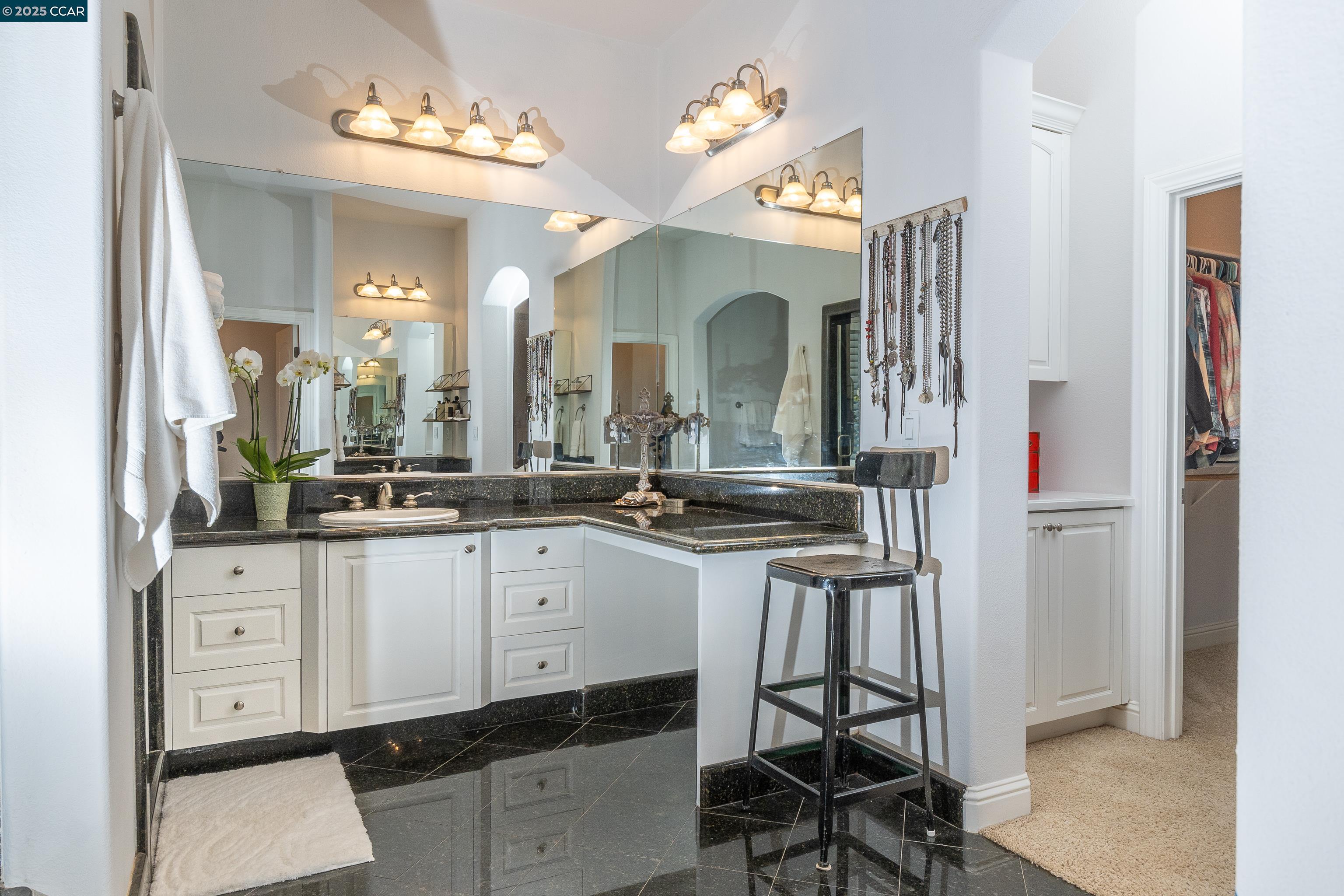 Detail Gallery Image 31 of 60 For 2405 Sunset Rd, Knightsen,  CA 94548 - 5 Beds | 3/1 Baths