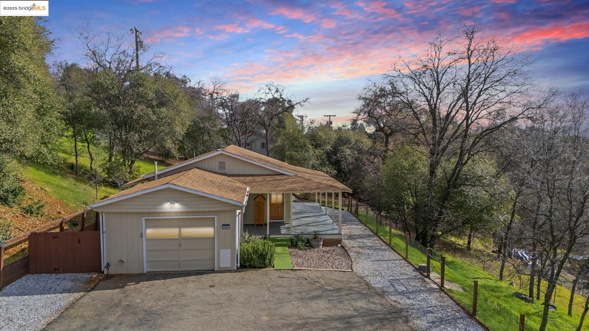 Detail Gallery Image 1 of 1 For 20891 Uncle Toms Dr, Sonora,  CA 95370 - 2 Beds | 1 Baths