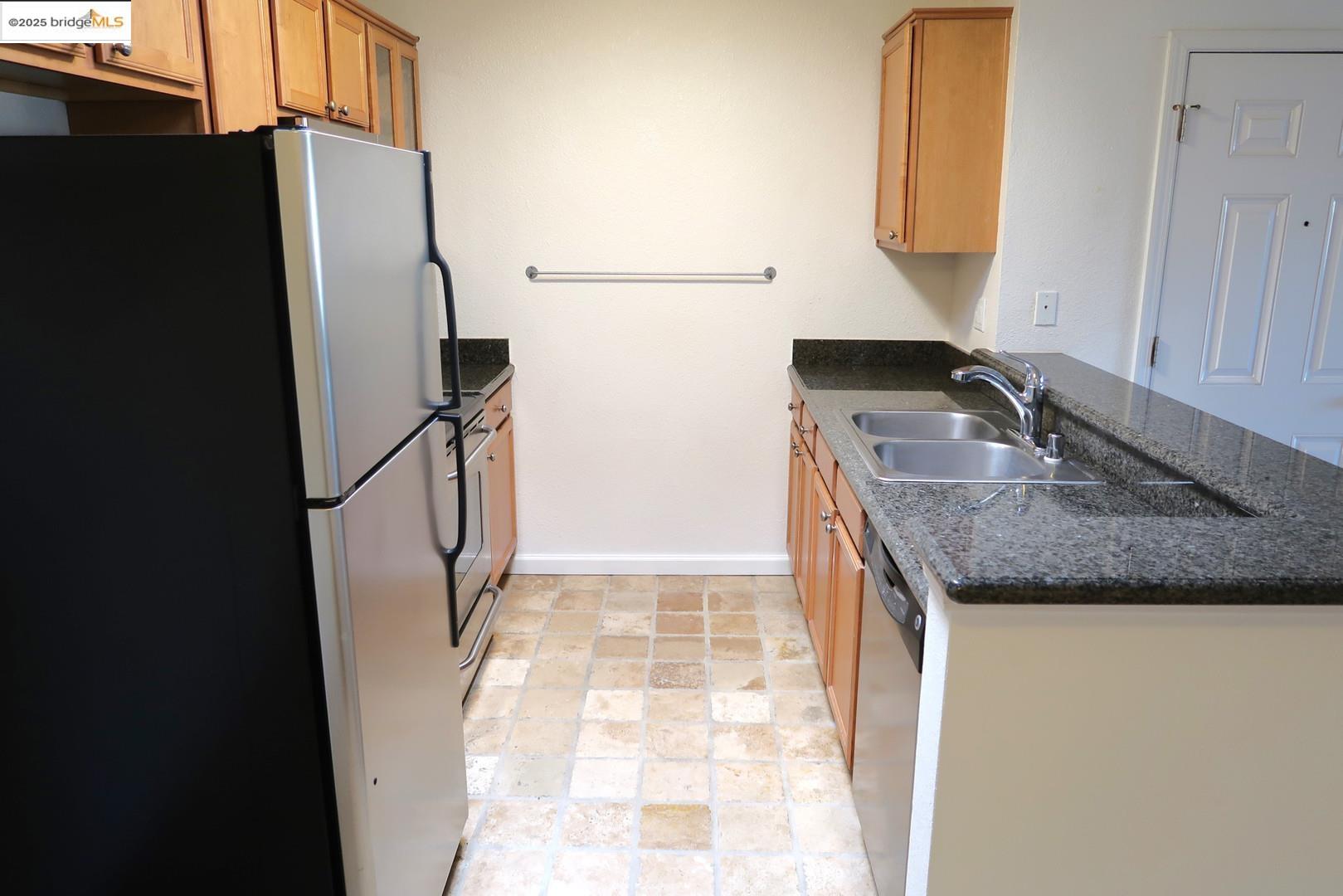 Detail Gallery Image 6 of 49 For 440 Dempsey Rd Unit 241,  Milpitas,  CA 95035 - 1 Beds | 1 Baths