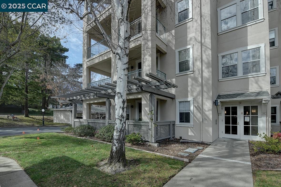 Photo #2: 41086372 Listing 
