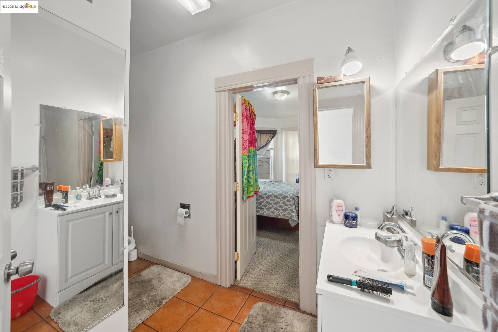 Detail Gallery Image 36 of 59 For , Berkeley,  CA 94702 - – Beds | – Baths