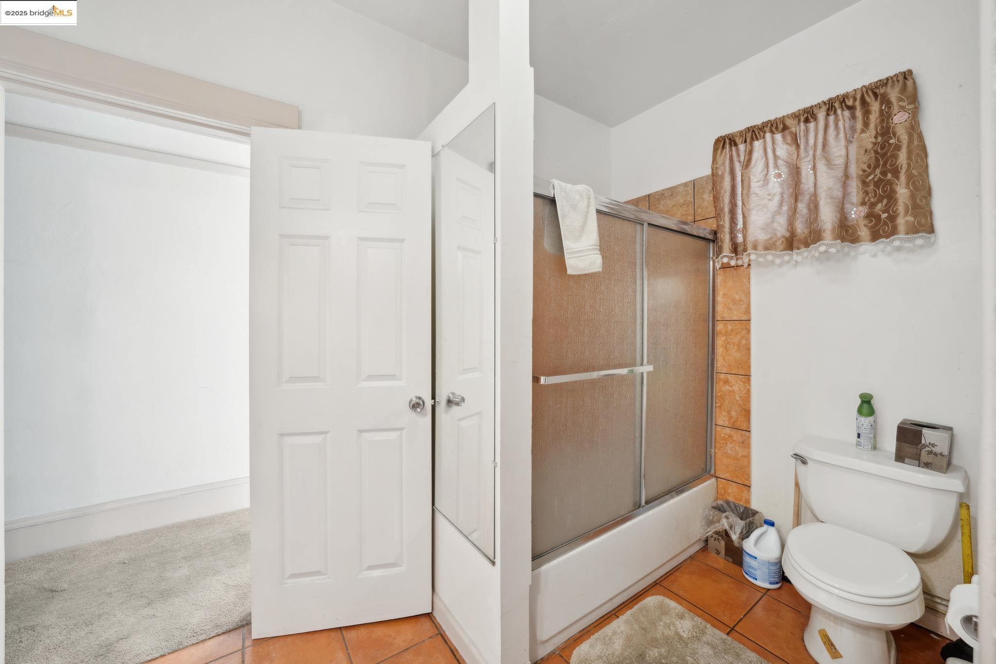 Detail Gallery Image 37 of 59 For , Berkeley,  CA 94702 - – Beds | – Baths