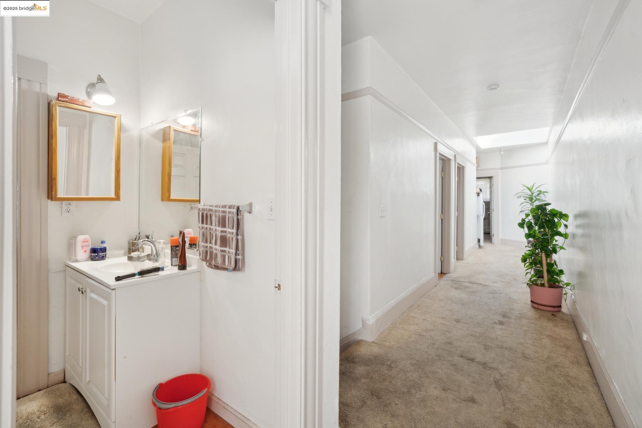 Detail Gallery Image 38 of 59 For , Berkeley,  CA 94702 - – Beds | – Baths