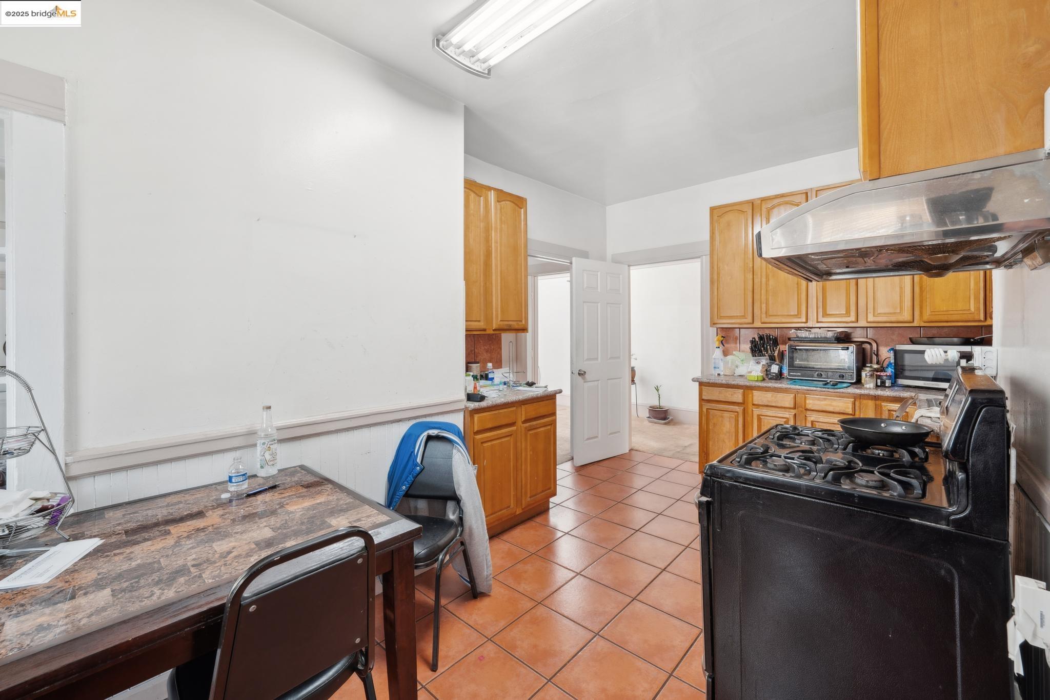 Detail Gallery Image 49 of 59 For , Berkeley,  CA 94702 - – Beds | – Baths