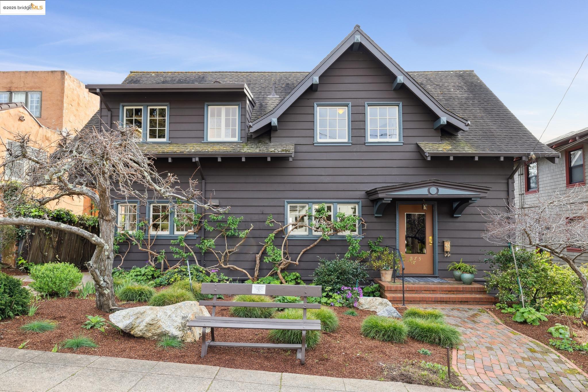 Detail Gallery Image 1 of 1 For 875 Indian Rock Ave, Berkeley,  CA 94707 - 3 Beds | 3 Baths