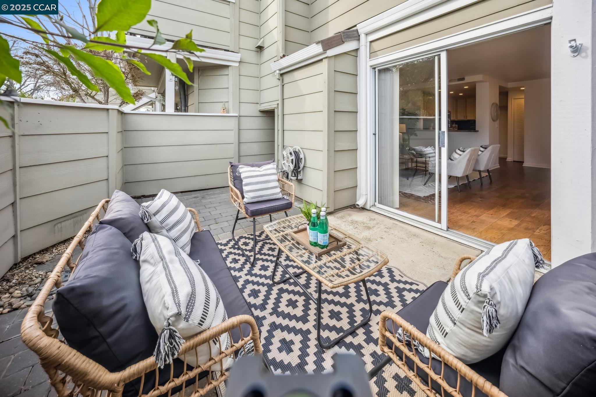 Detail Gallery Image 40 of 53 For 66 Cherry Ridge Ln, San Jose,  CA 95136 - 2 Beds | 2/1 Baths