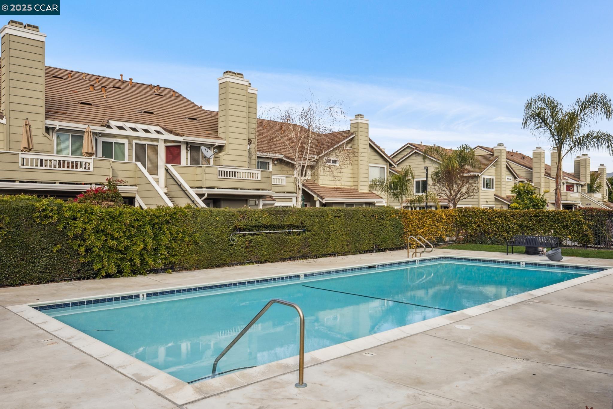 Detail Gallery Image 42 of 53 For 66 Cherry Ridge Ln, San Jose,  CA 95136 - 2 Beds | 2/1 Baths