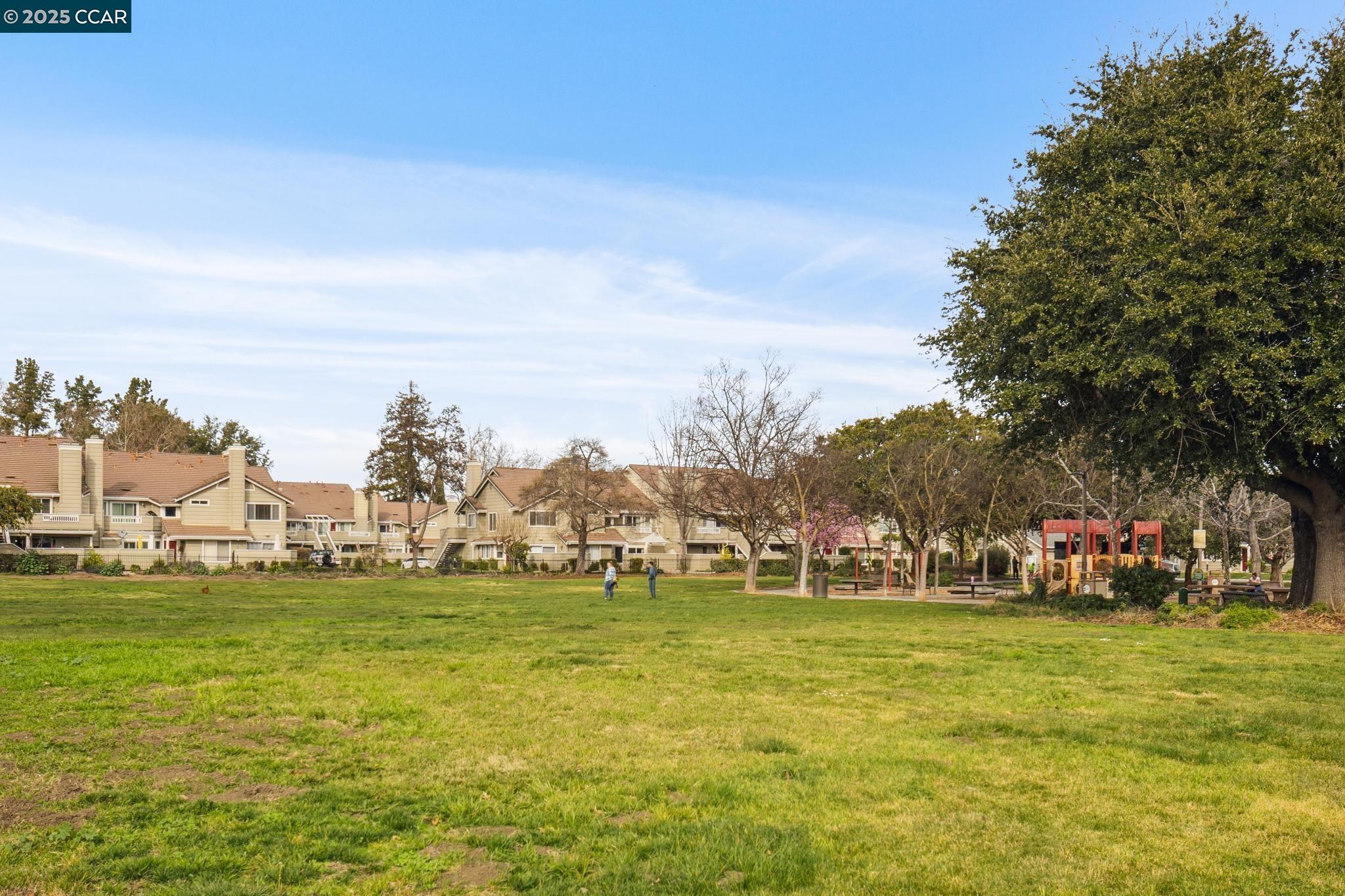 Detail Gallery Image 50 of 53 For 66 Cherry Ridge Ln, San Jose,  CA 95136 - 2 Beds | 2/1 Baths