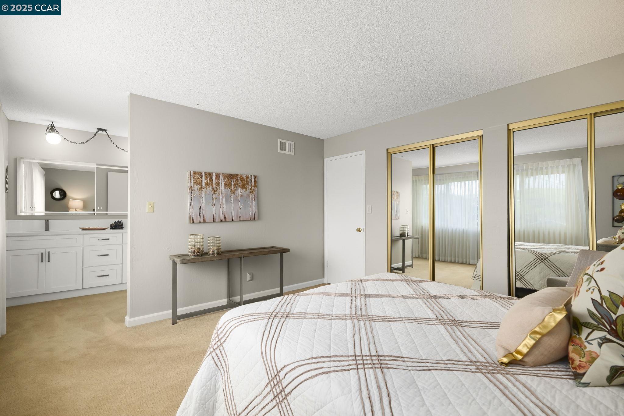 Detail Gallery Image 15 of 24 For 2157 Owens Ct, Pinole,  CA 94564 - 4 Beds | 2 Baths