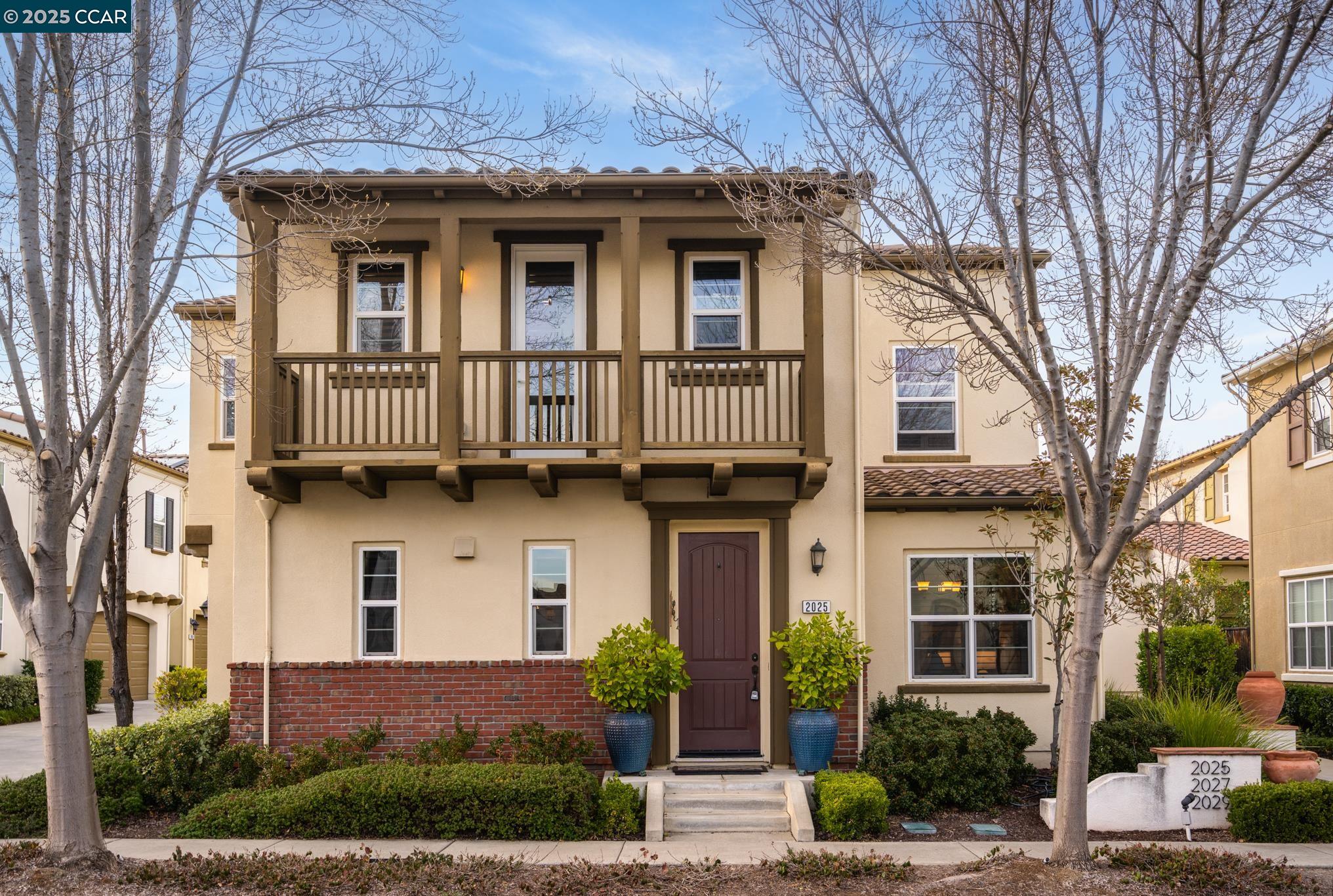 Detail Gallery Image 1 of 1 For 2025 Tarragon Rose Ct, San Ramon,  CA 94582 - 4 Beds | 2/1 Baths