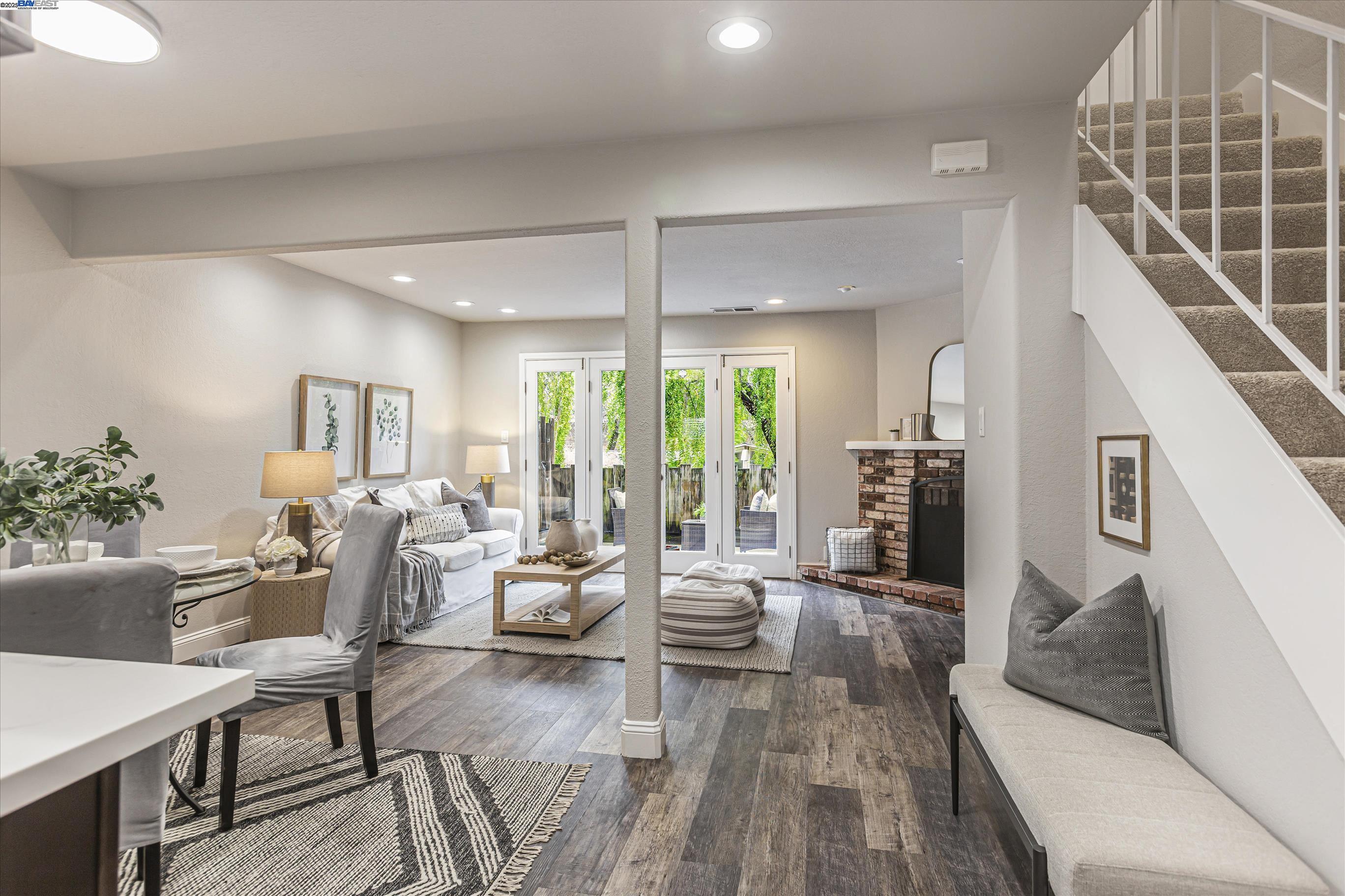 Photo #2: 41086427 Listing 