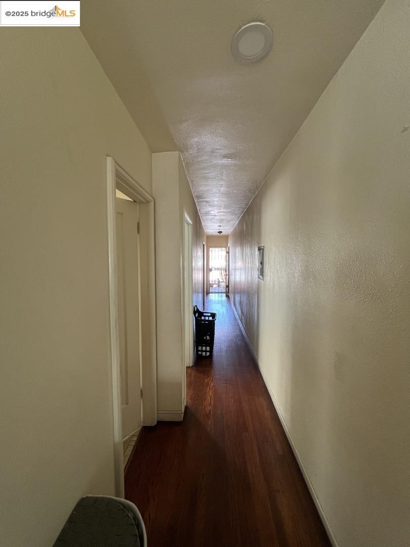 property-img