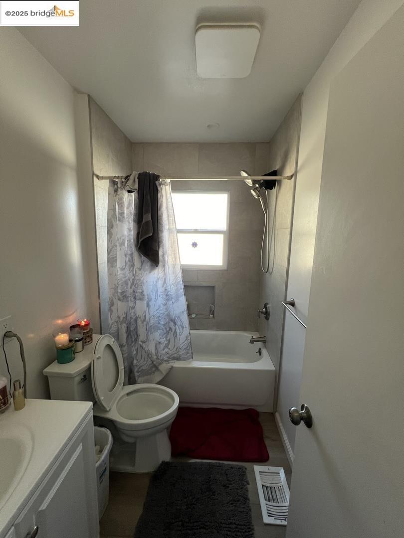 property-img