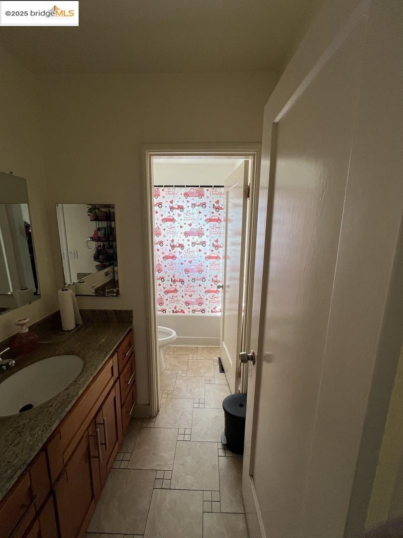 property-img