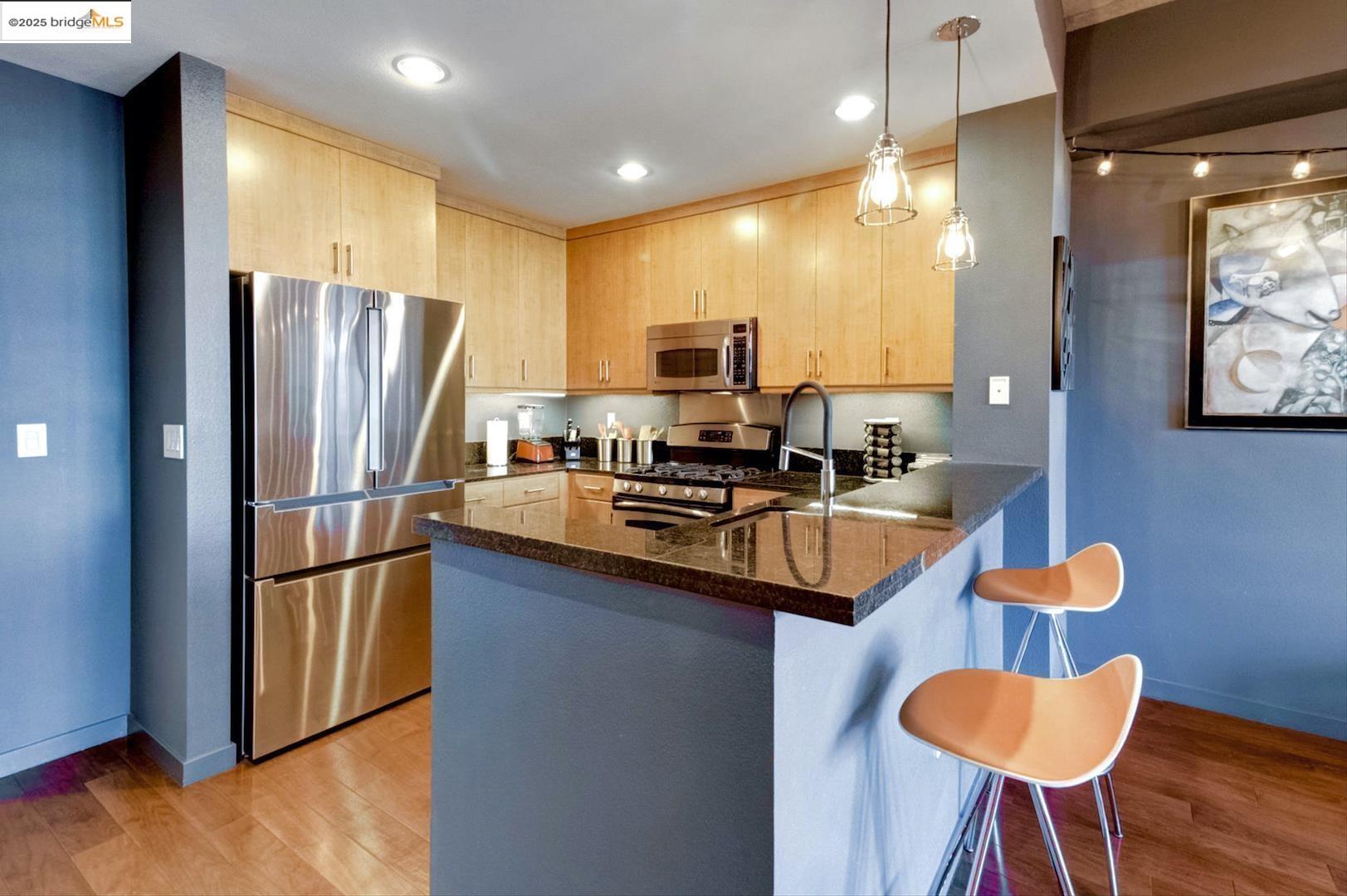 288 3rd ST # 507, Oakland, California 94607, 1 Bedroom Bedrooms, 5 Rooms Rooms,1 BathroomBathrooms,Residential,For Sale,288 3rd ST # 507,41086476