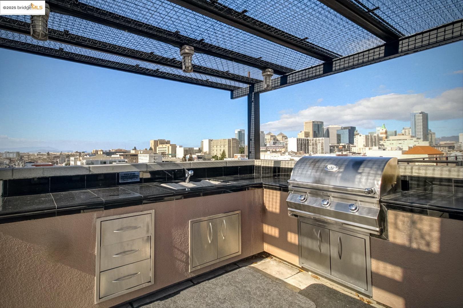 288 3rd ST # 507, Oakland, California 94607, 1 Bedroom Bedrooms, 5 Rooms Rooms,1 BathroomBathrooms,Residential,For Sale,288 3rd ST # 507,41086476