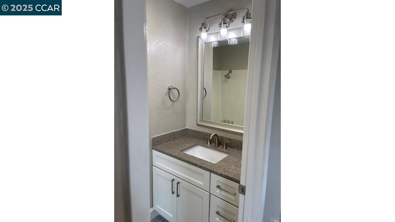 Detail Gallery Image 14 of 23 For 114 Woy Ct, Pinole,  CA 94564 - 3 Beds | 2 Baths