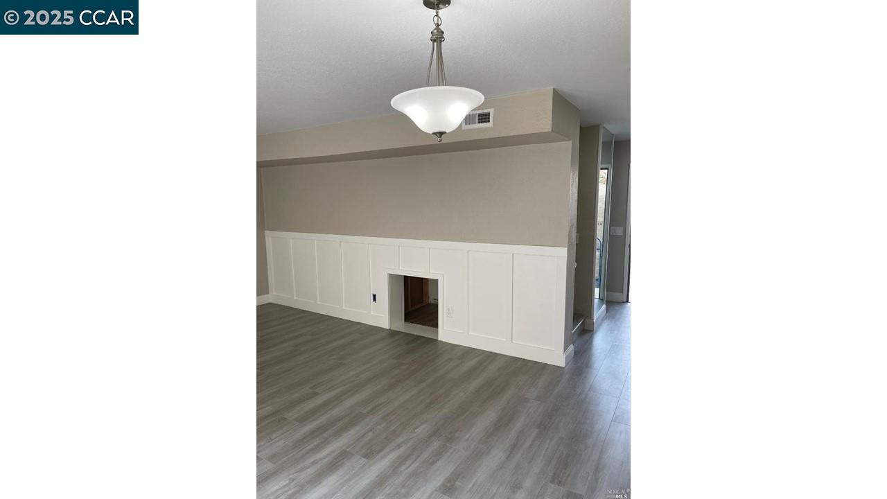 Detail Gallery Image 7 of 23 For 114 Woy Ct, Pinole,  CA 94564 - 3 Beds | 2 Baths