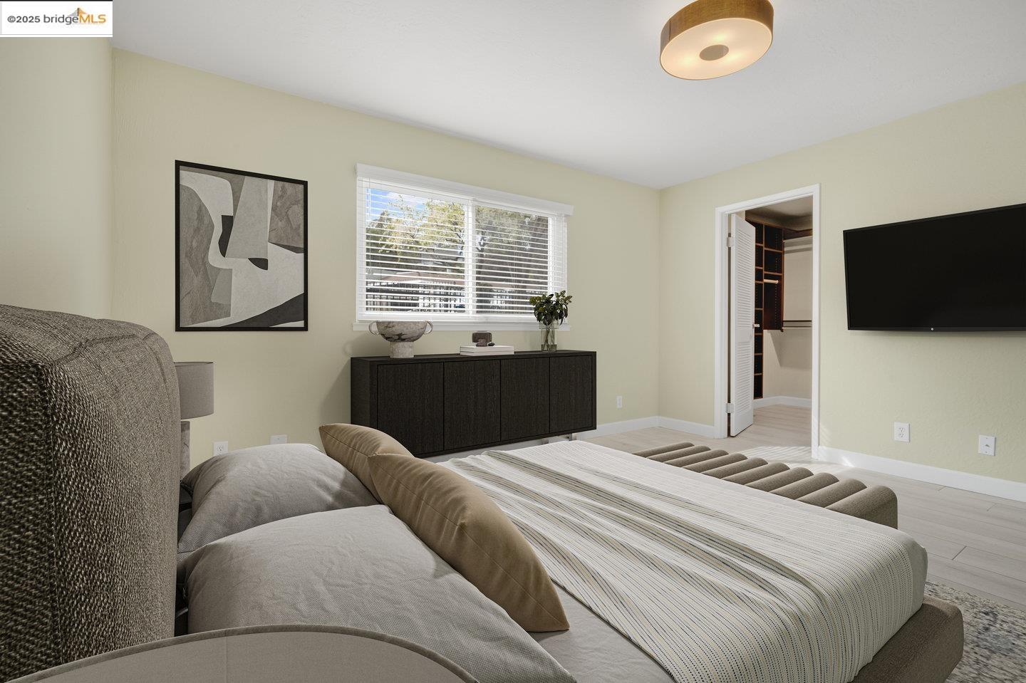 8711 Mountain Blvd # 28, Oakland, California 94605, 1 Bedroom Bedrooms, 3 Rooms Rooms,1 BathroomBathrooms,Residential,For Sale,8711 Mountain Blvd # 28,41086505