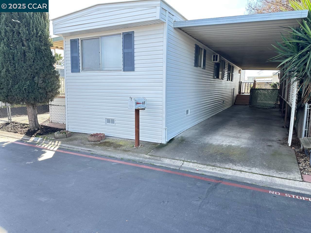 Detail Gallery Image 3 of 27 For 15820 S Harlan #65,  Lathrop,  CA 95330 - 2 Beds | 1/1 Baths