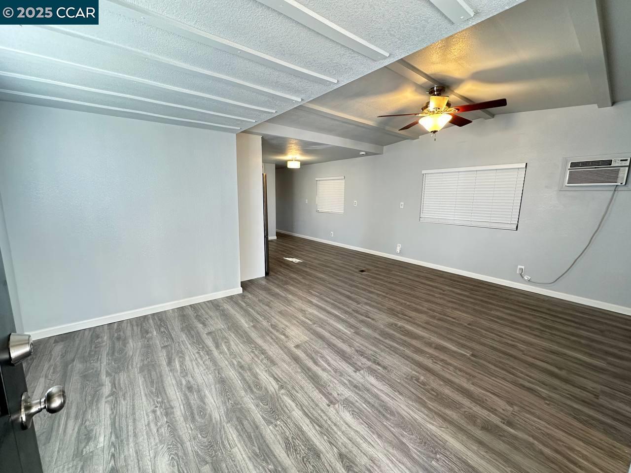 Detail Gallery Image 5 of 27 For 15820 S Harlan #65,  Lathrop,  CA 95330 - 2 Beds | 1/1 Baths