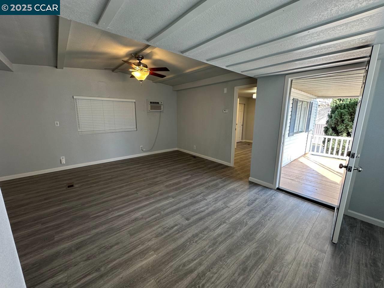 Detail Gallery Image 6 of 27 For 15820 S Harlan #65,  Lathrop,  CA 95330 - 2 Beds | 1/1 Baths