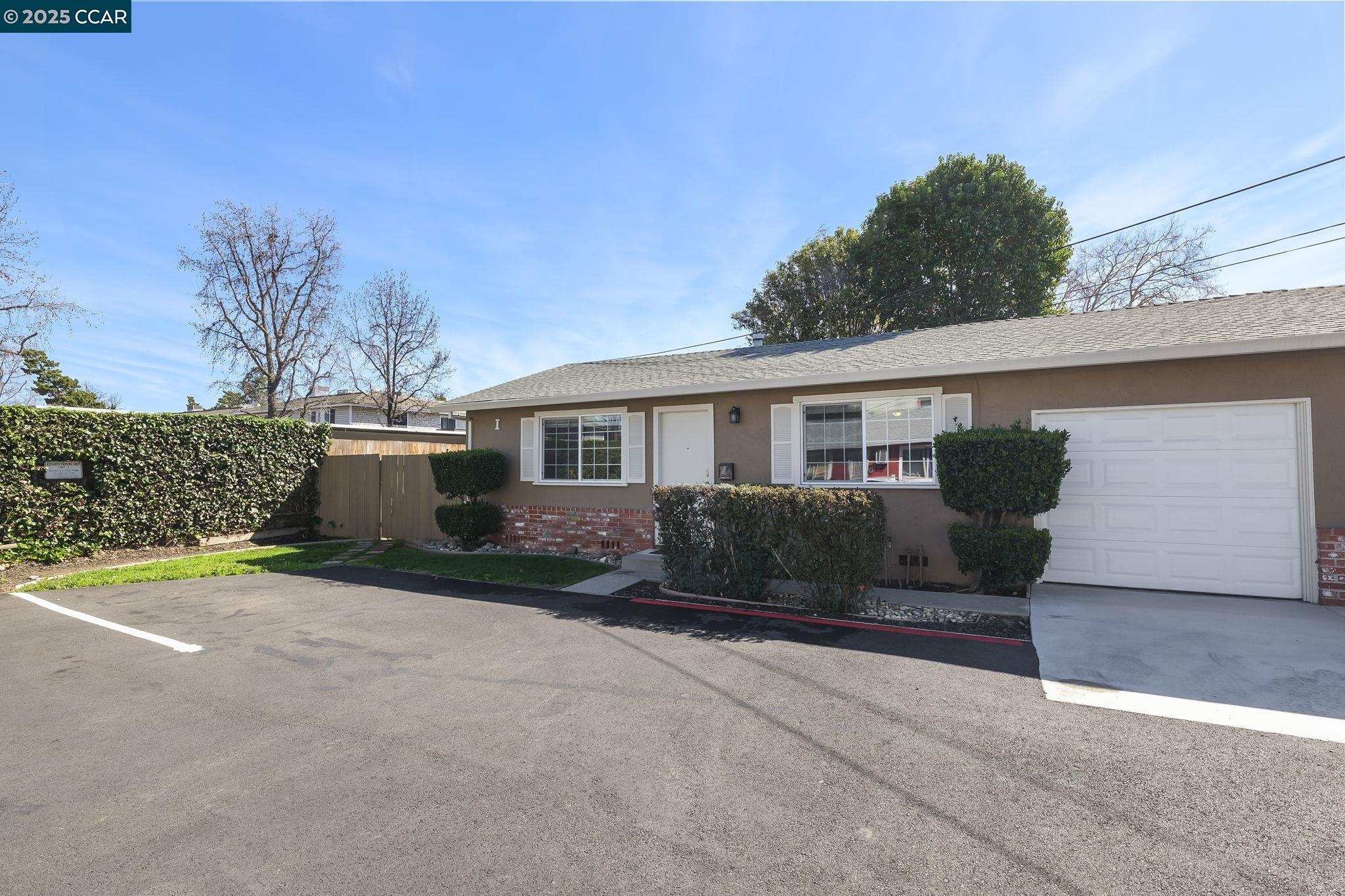 Photo #2: 41086535 Listing 