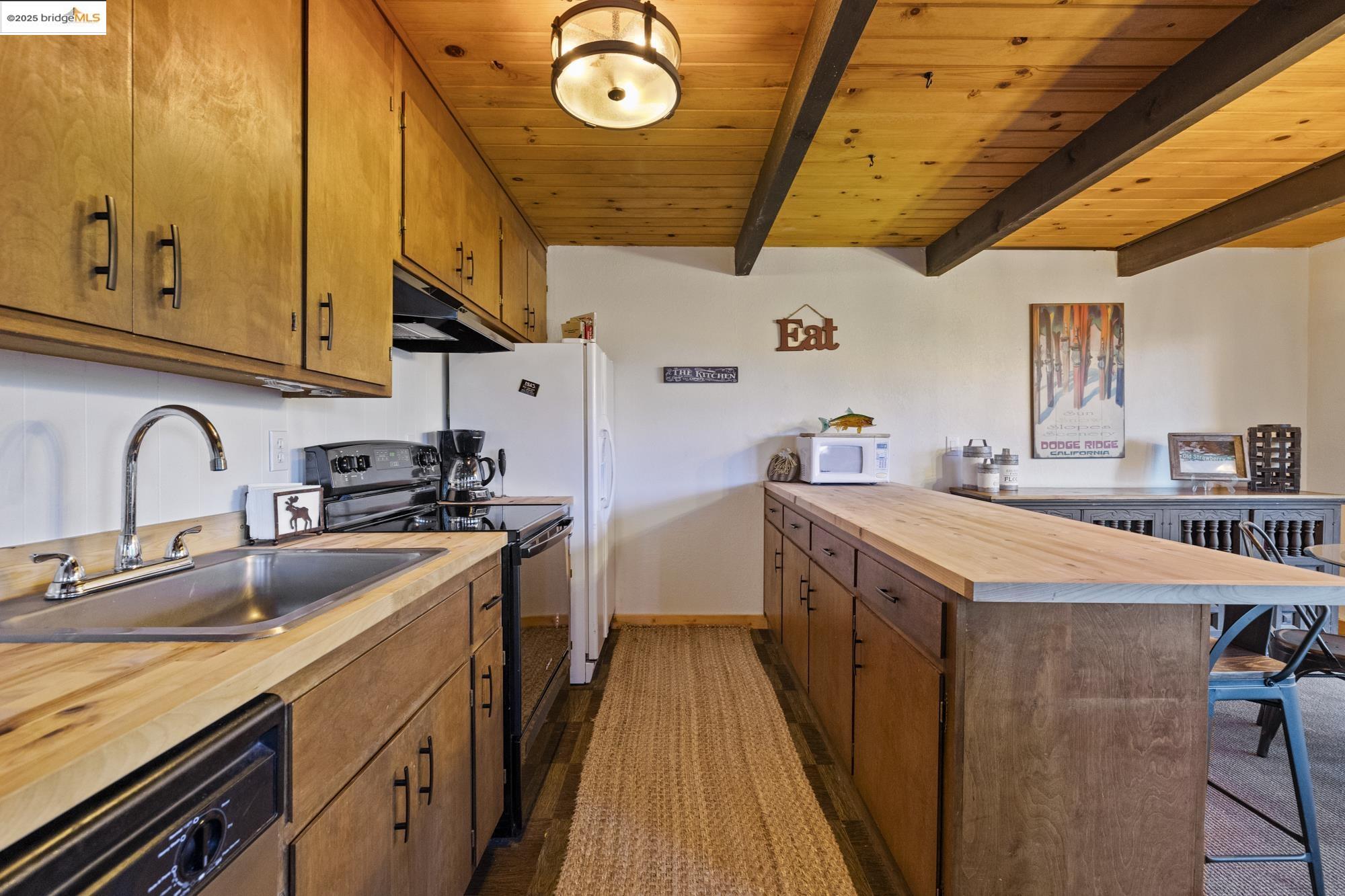 Detail Gallery Image 18 of 60 For 30595 Old Strawberry Road, Strawberry,  CA 95373 - 3 Beds | 2 Baths