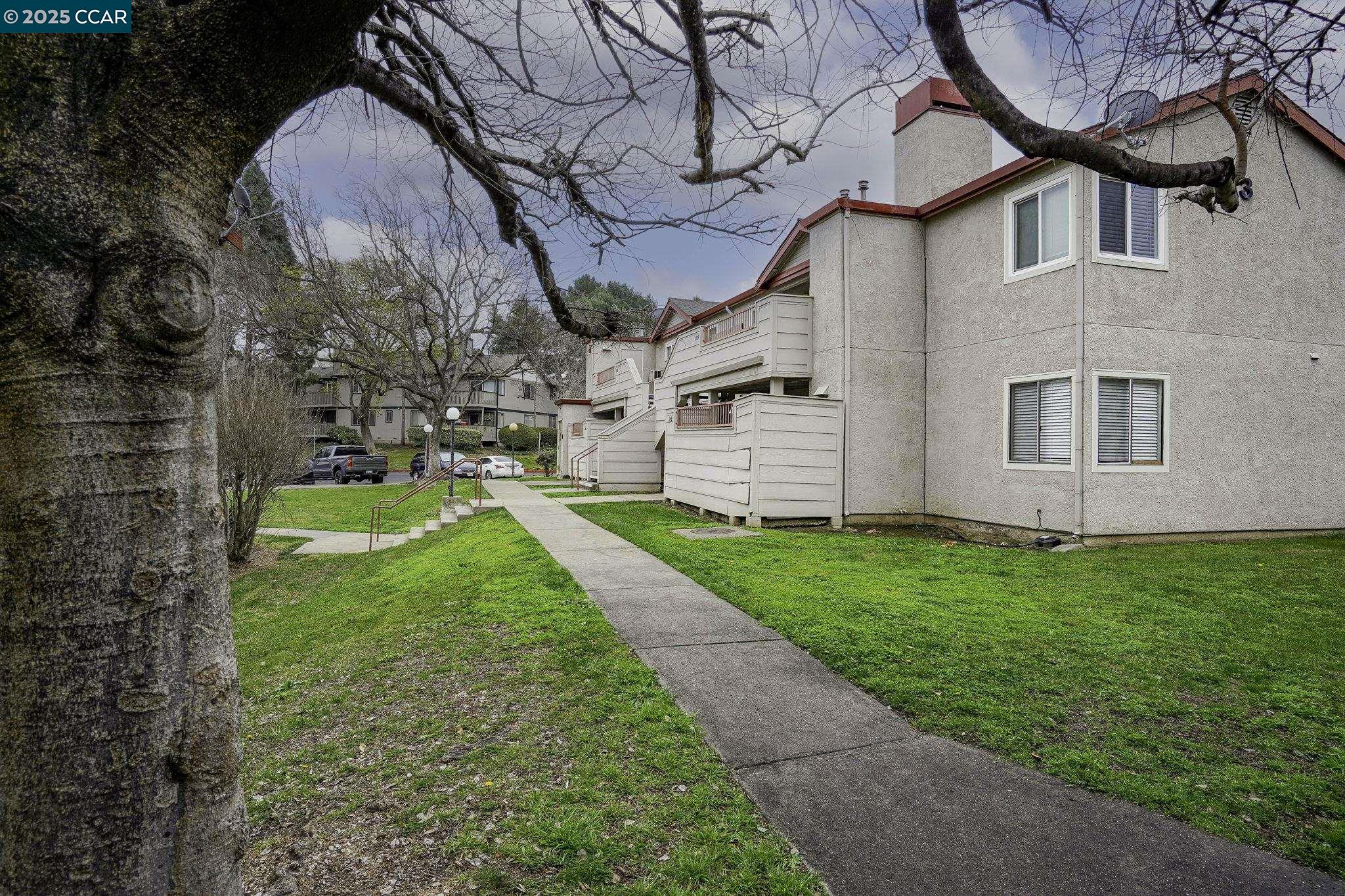 Detail Gallery Image 3 of 22 For 3 Lancaster Cir #109,  Bay Point,  CA 94565 - 2 Beds | 2 Baths
