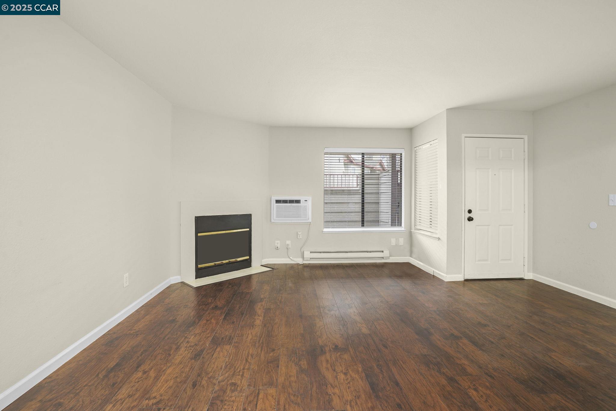 Detail Gallery Image 4 of 23 For 3 Lancaster Cir #109,  Bay Point,  CA 94565 - 2 Beds | 2 Baths