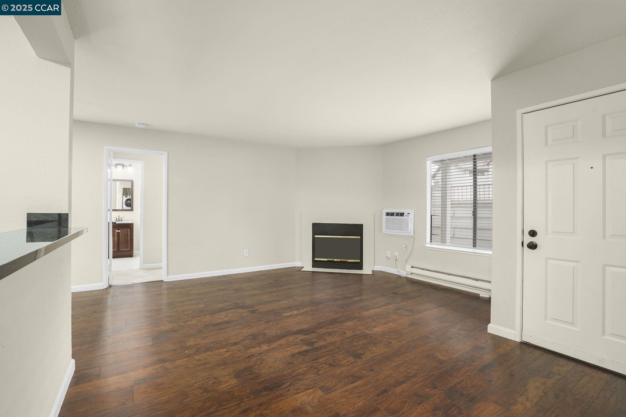 Detail Gallery Image 5 of 23 For 3 Lancaster Cir #109,  Bay Point,  CA 94565 - 2 Beds | 2 Baths