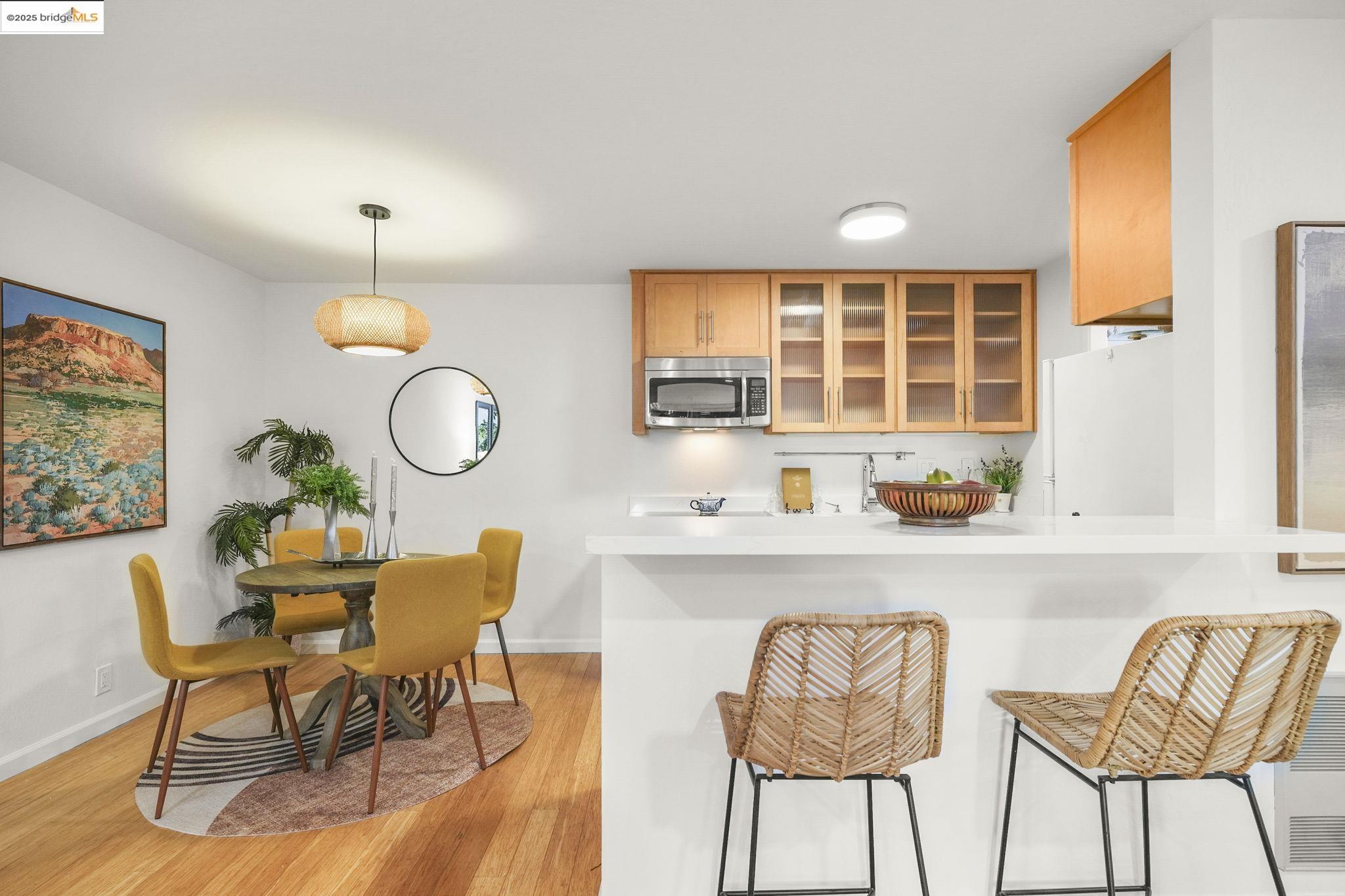 More Details about MLS # 41086611 : 645 CHETWOOD ST # 107